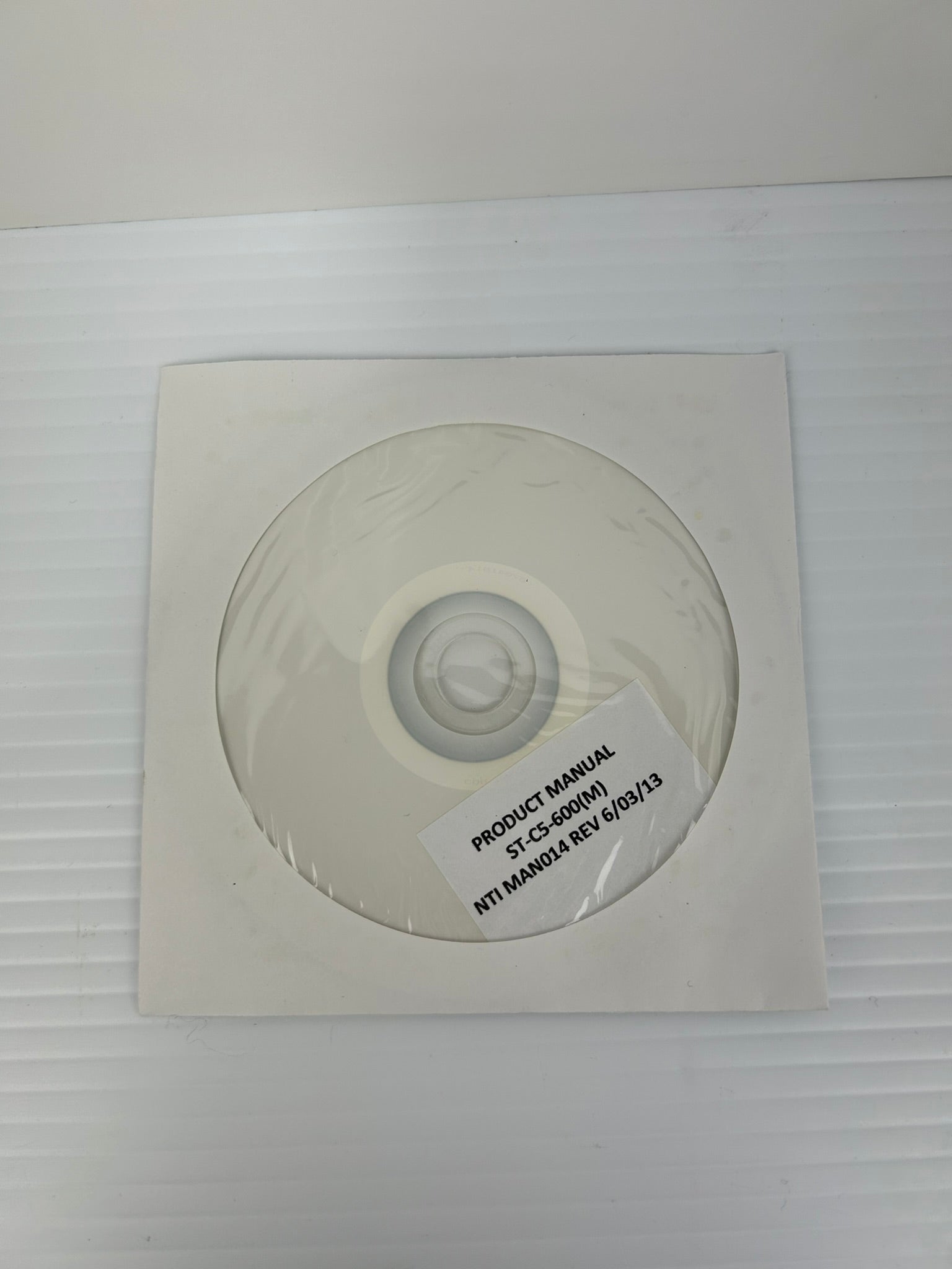 NTI ST-C5KVMA-600 KVM Extender Remote Unit 9V 1.0A