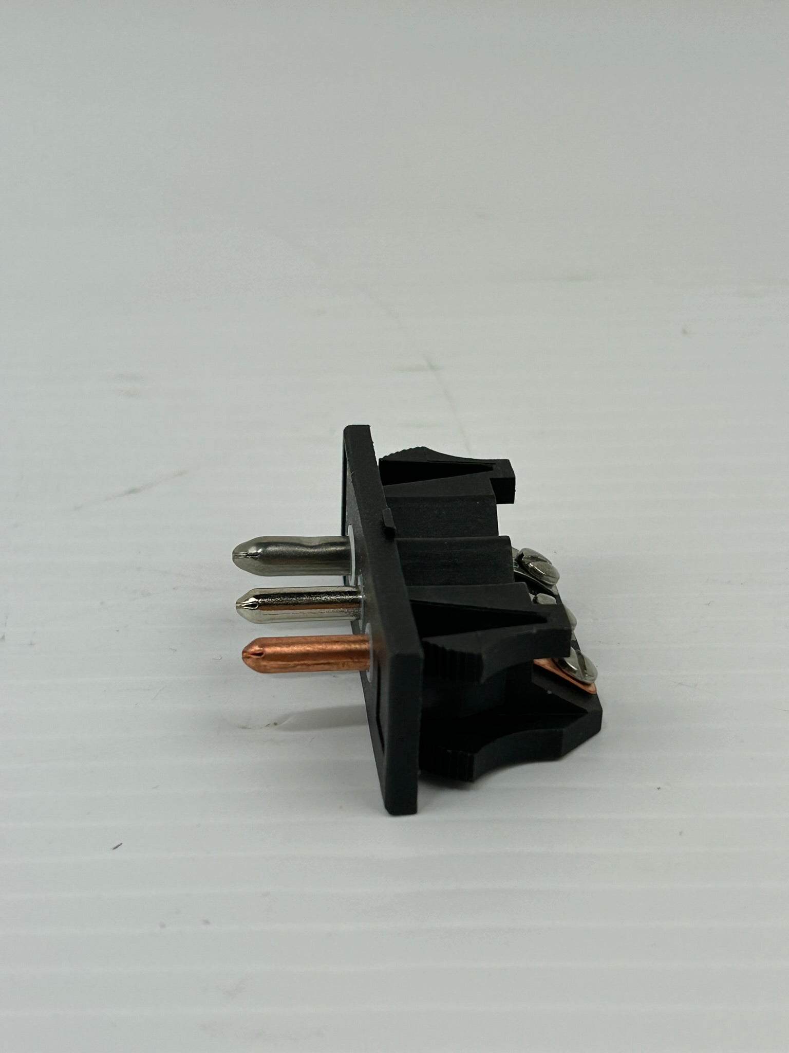 Omega TPJ-J-M Thermocouple Connector - Lot of 4