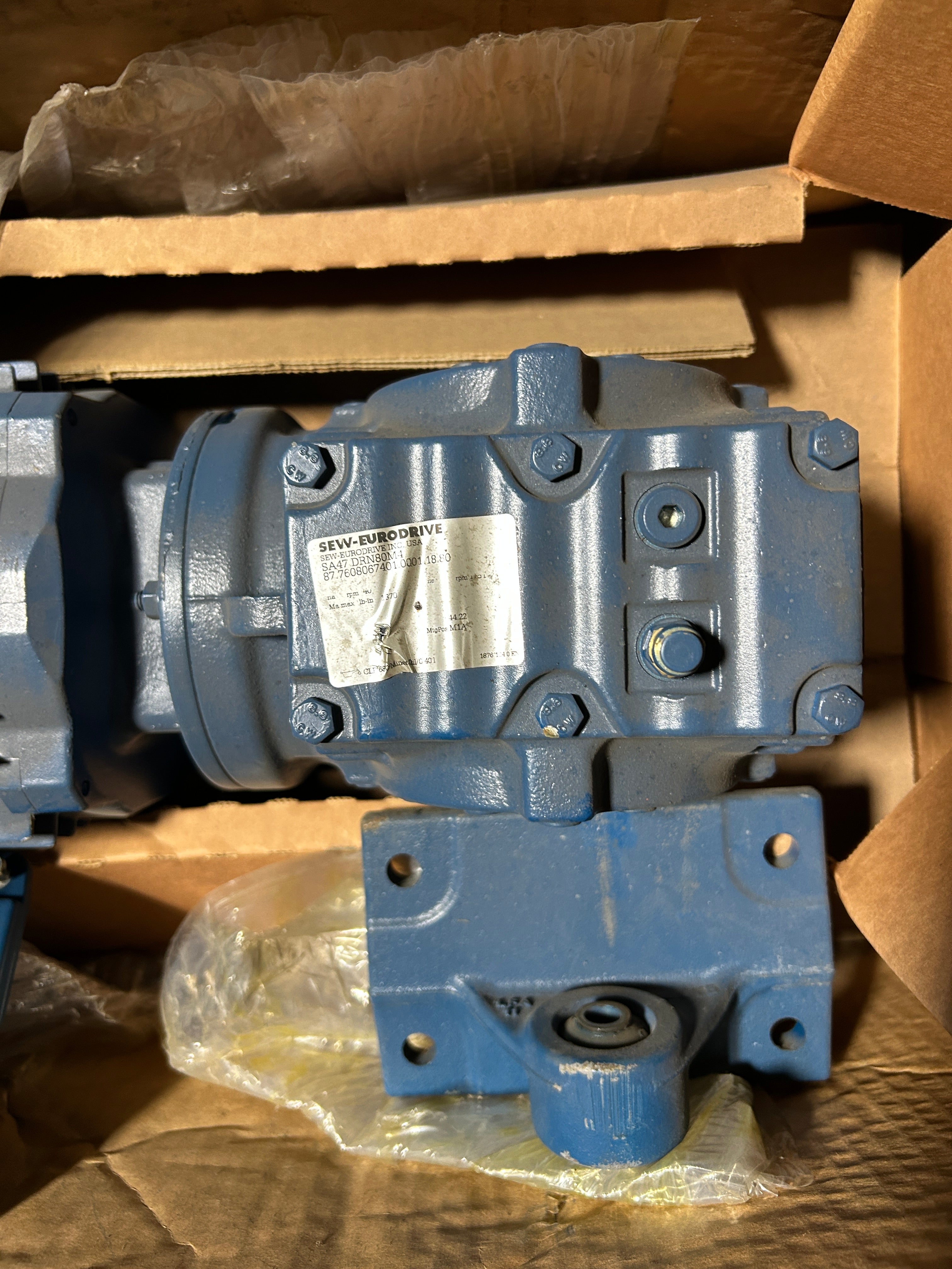 SEW Eurodrive SA47 DRN80M4 Gearmotor