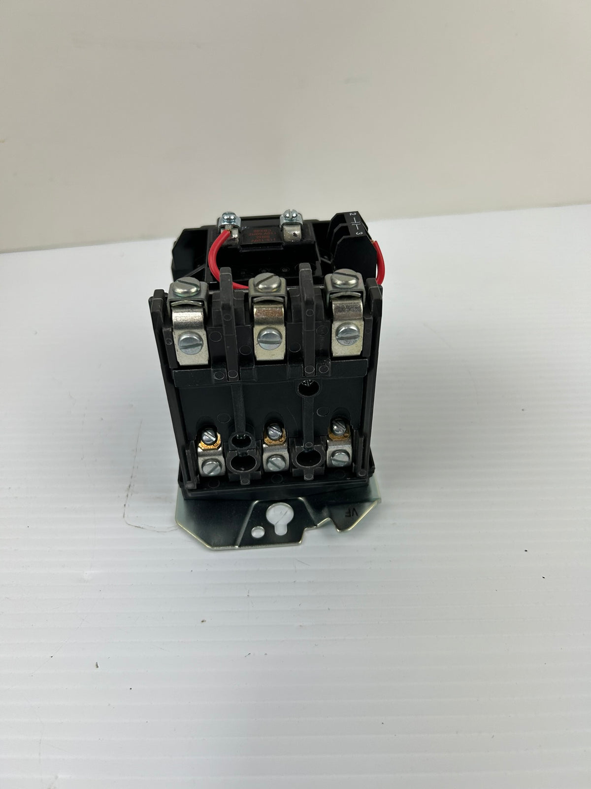 Allen-Bradley 500F-BOD930 Series C NEMA Size 1 3-Pole 120V Contactor 595-A