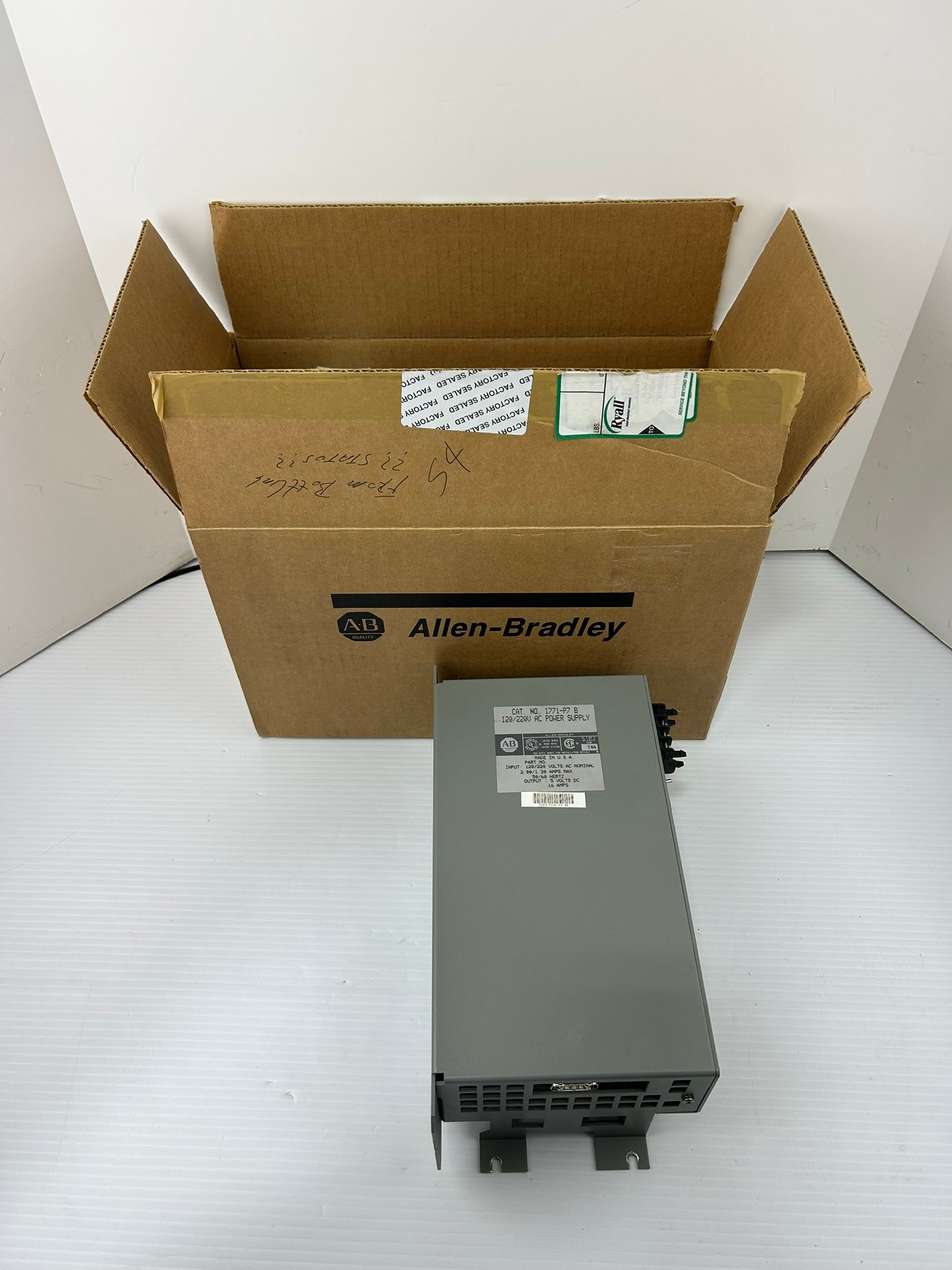 Allen Bradley 1771-P7 AC Power Supply Series B 120/220V