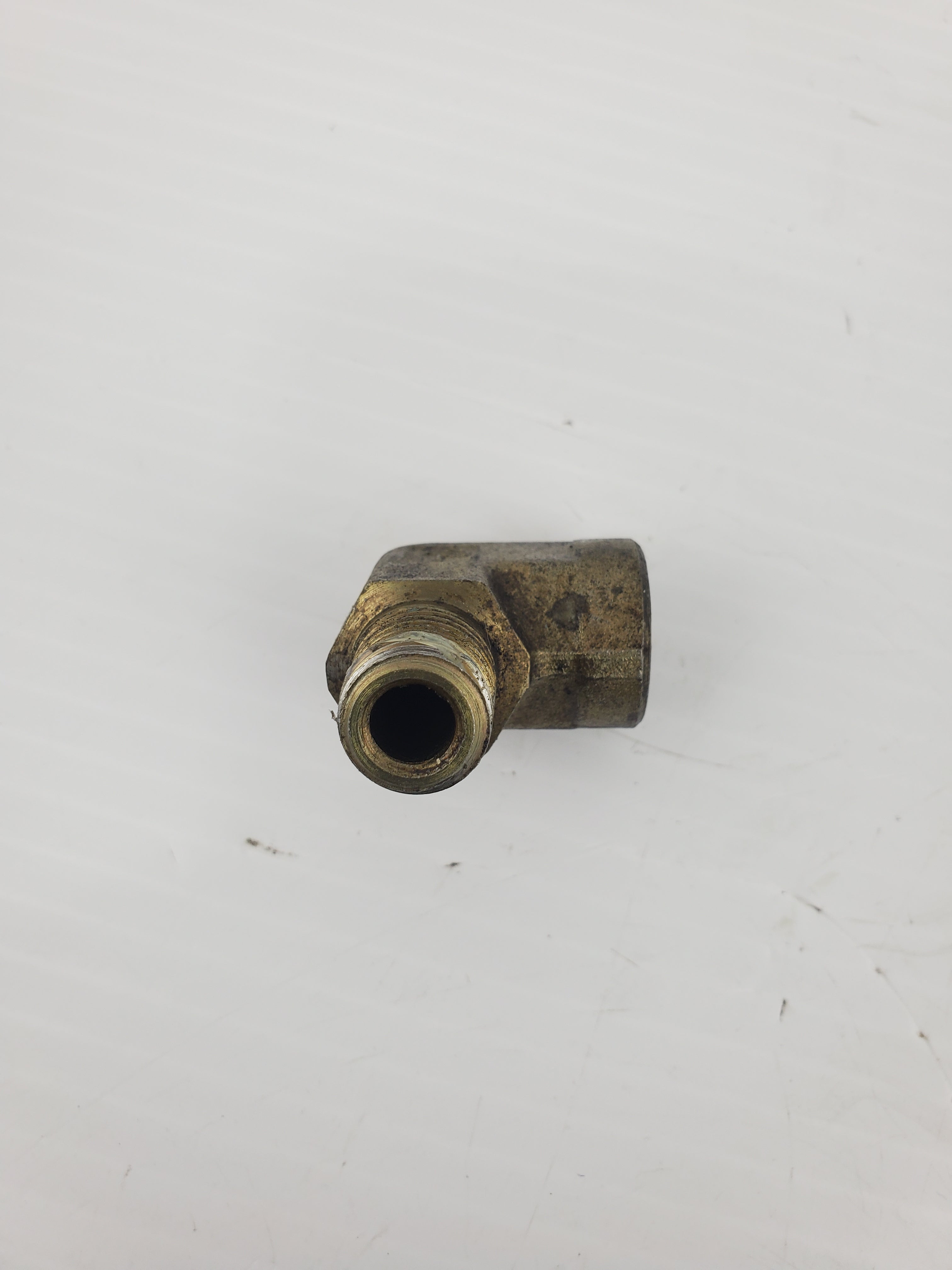Parker Male to Female Fitting 1/4" ID x 1/2" ID - Lot of 3