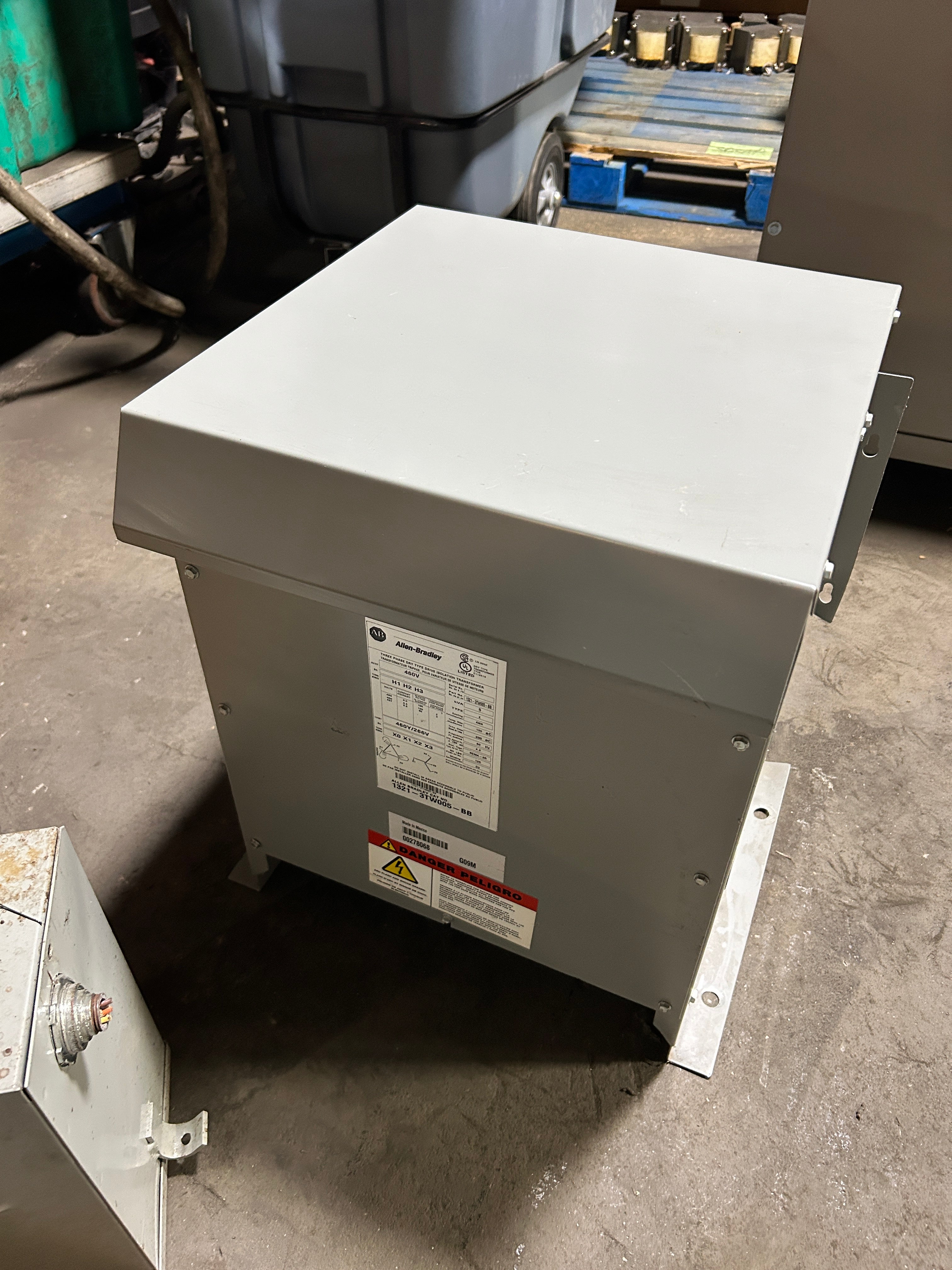 Allen-Bradley 1321-3TW005-BB Dry Type Drive Isolation Transformer 5kVA 460V 3PH