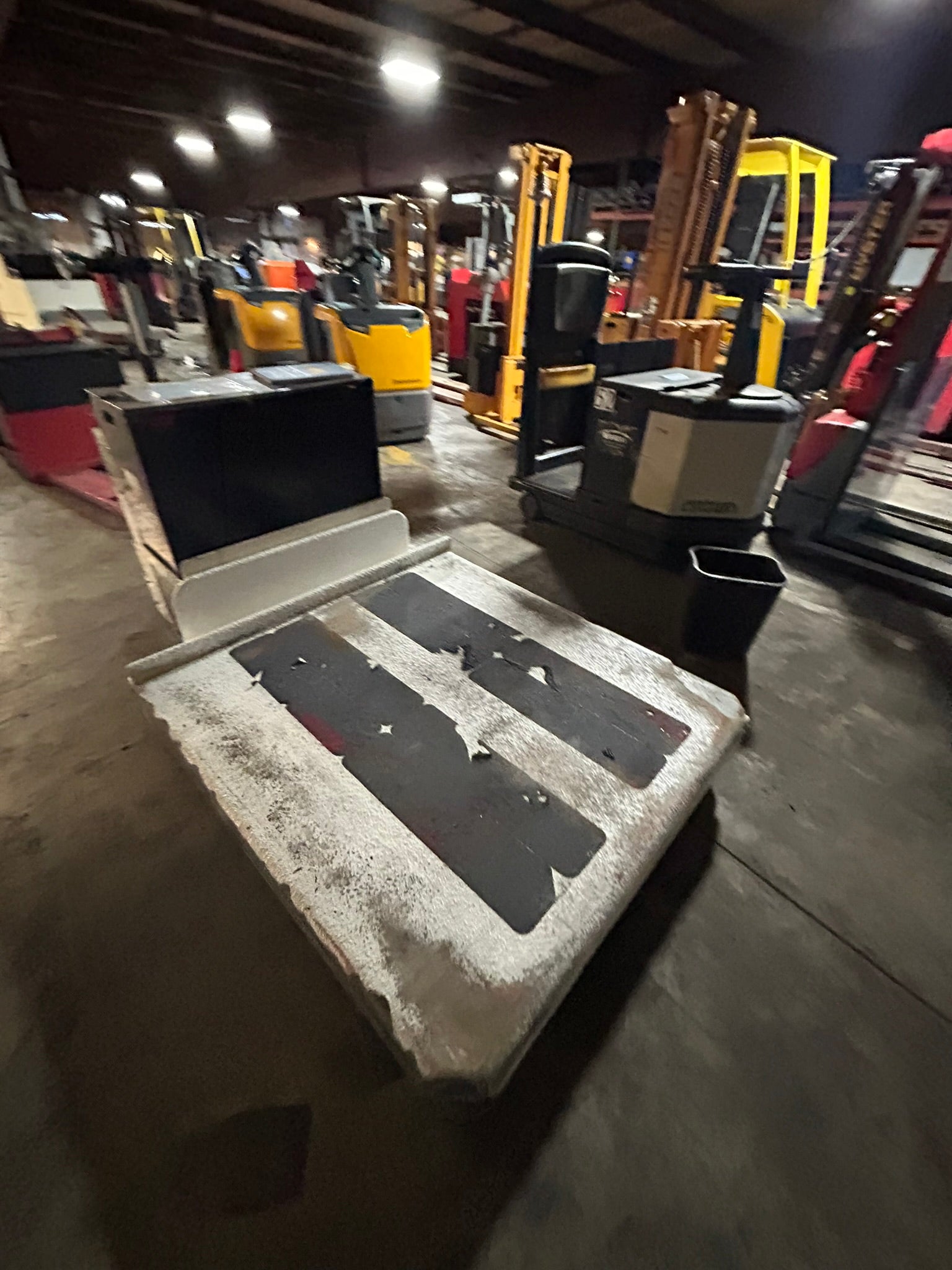 BPR Rico PWH-EE90 Walkie Platform Lift Truck 9000 Lb. Capacity Type EE 24V