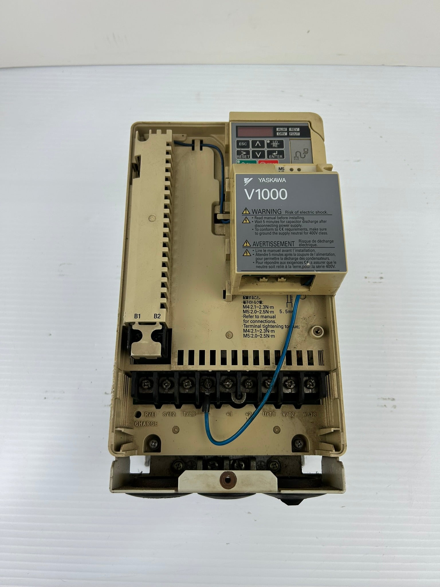 Yaskawa Electric CIMR-VU4A0018FAA V1000 3PH AC Drive Series A Missing Top Cover
