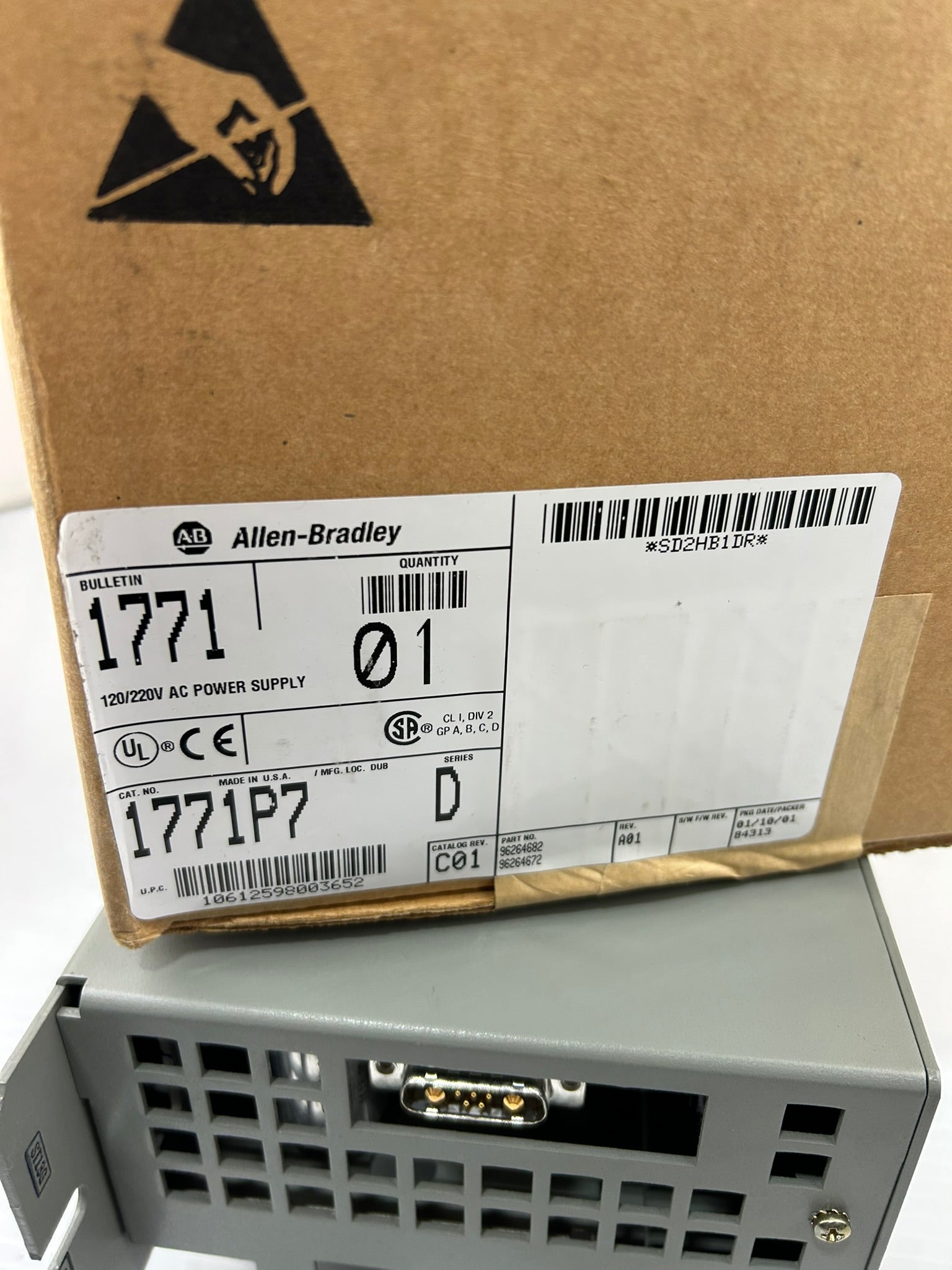 Allen Bradley 1771-P7 AC Power Supply Series B 120/220V