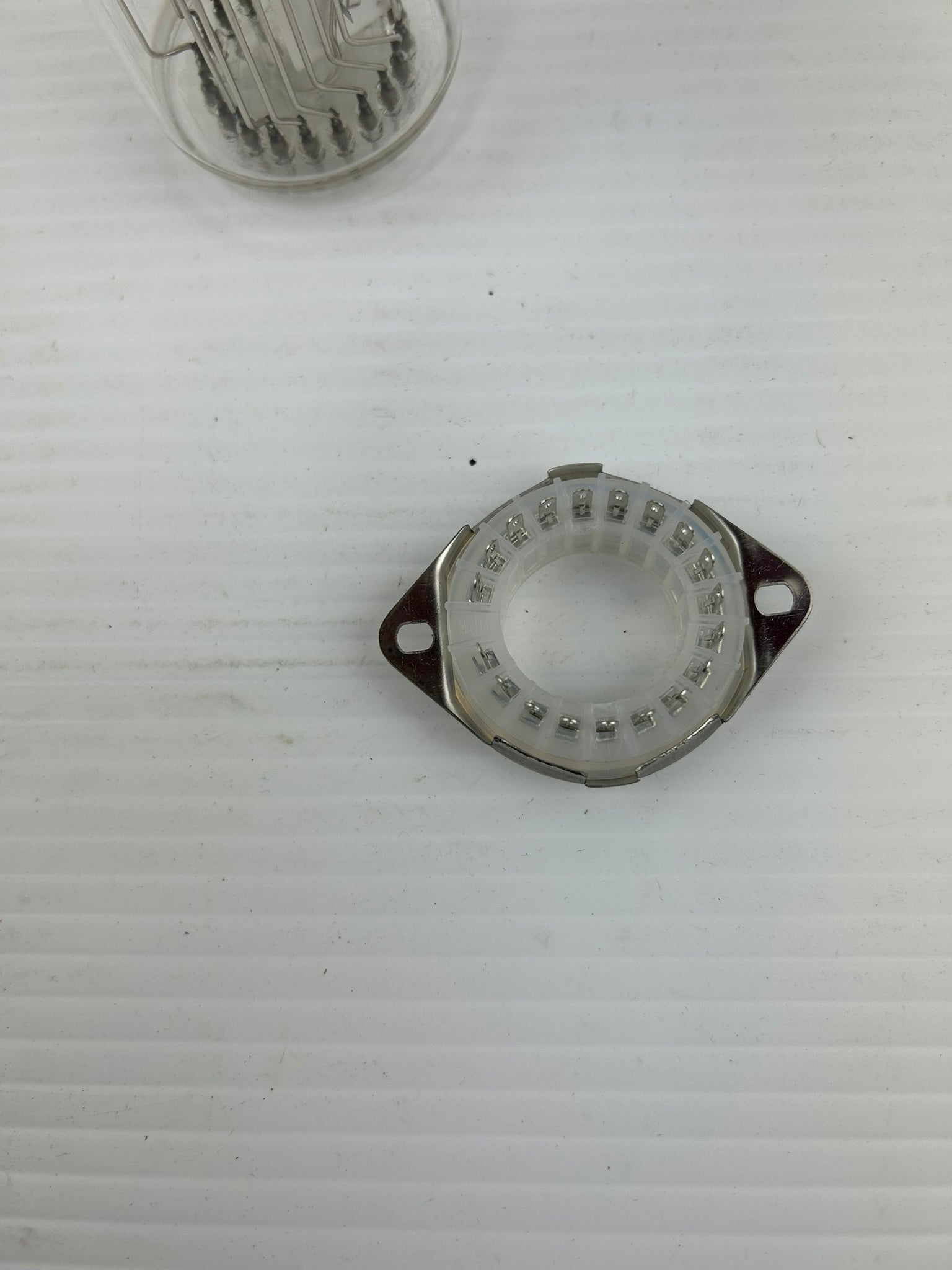 Hamamatsu R3149 Photomultiplier Tube