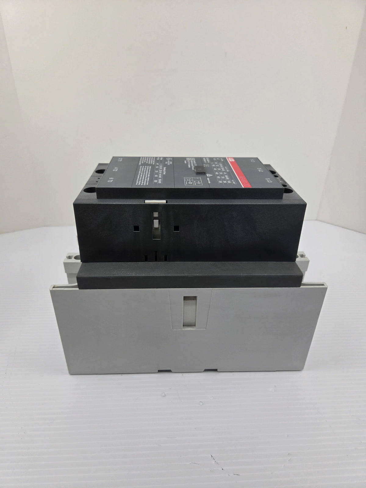 ABB AF460-30 Contactor 460A AC-3 700A AC-1 3 Pole 100-250V AC/DC Coil 600V