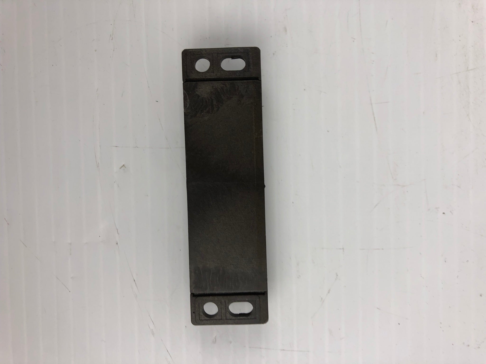 Siemens 3SE6704-2BA Safety Magnetic Switch Actuator 3SE67042BA