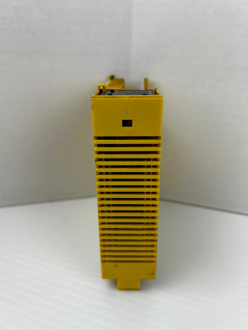 Fanuc A0R16G I/O Output Module Type: A03B-0807-C161 - Missing covers