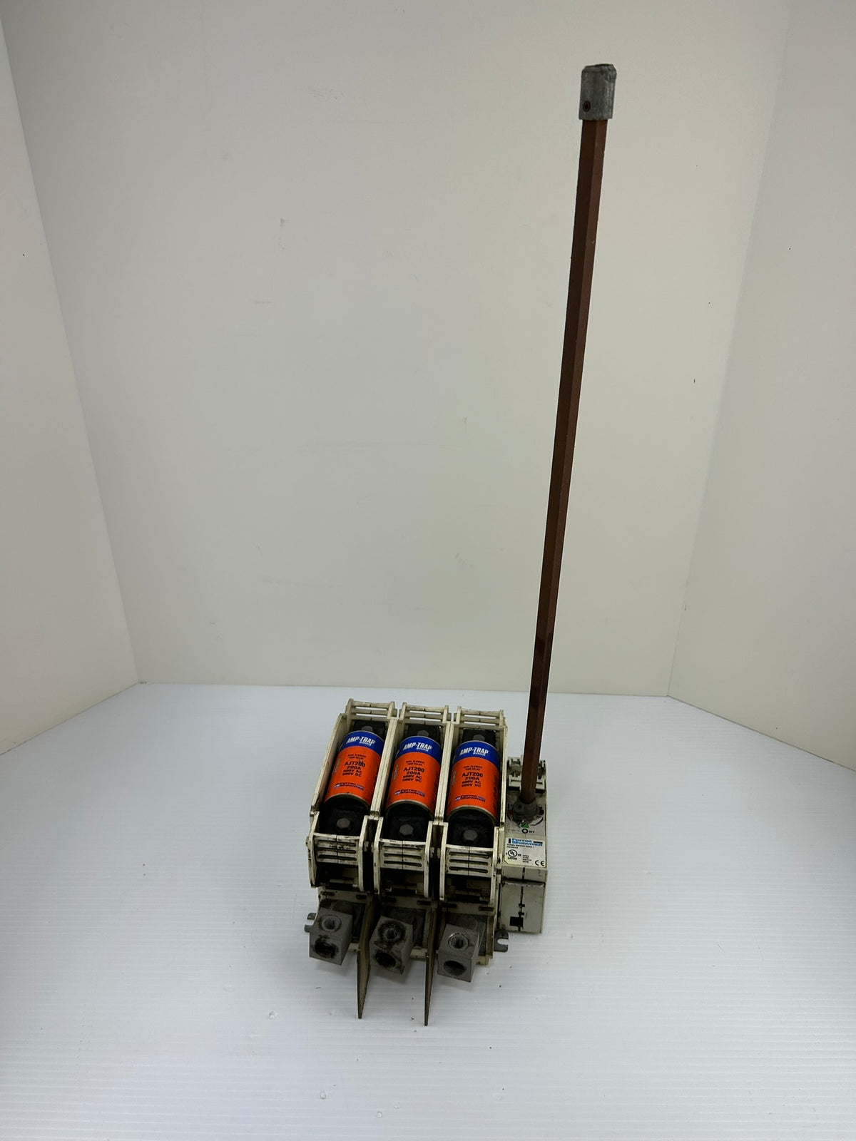 Ferraz Shawmut FBJ2003X Fused Switch 3 Pole with AJT200 200A Fuses