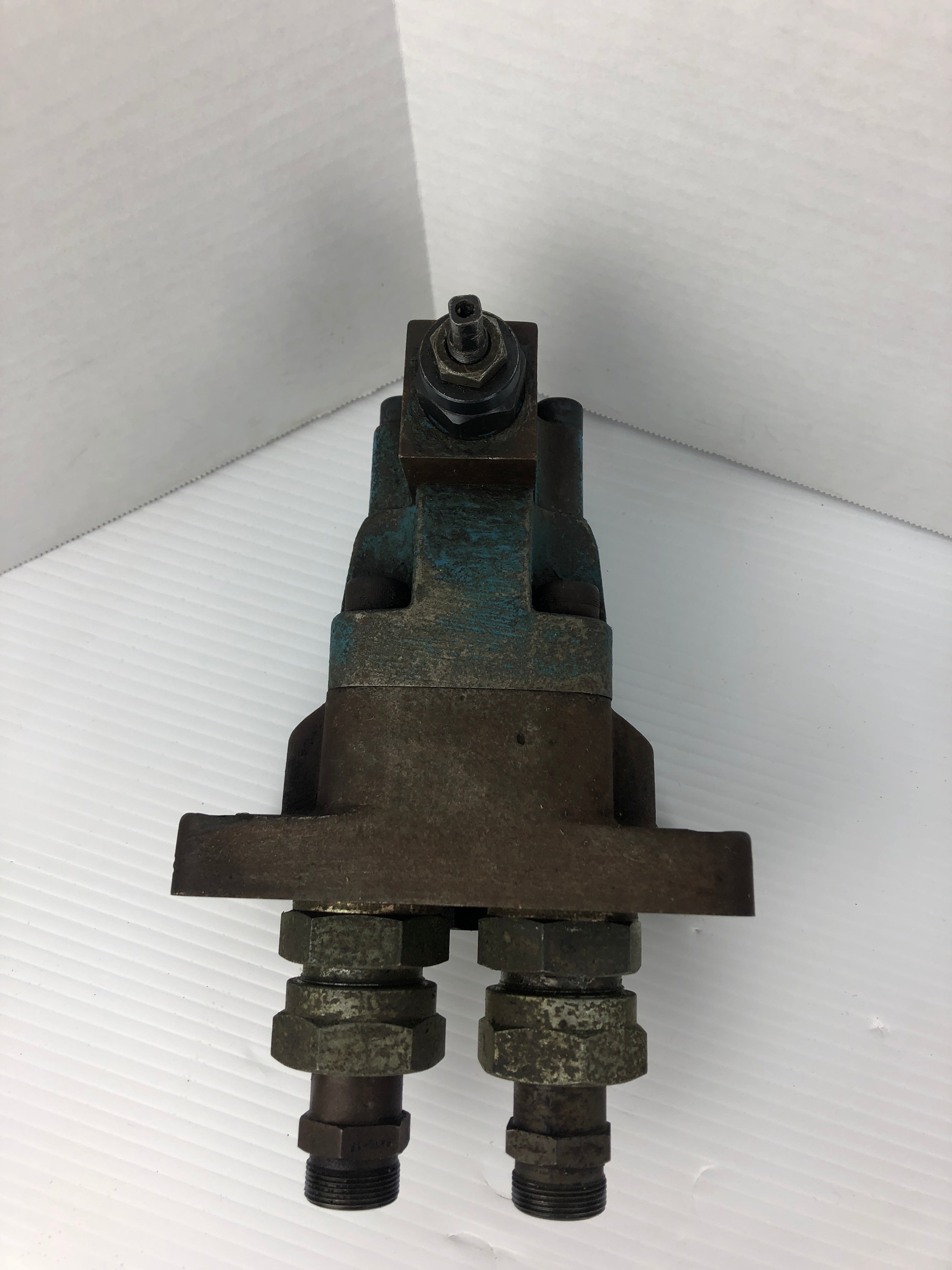 Vickers CG2V6FW10 Pressure Relief Valve with CGVM610R Hydraulic Valve