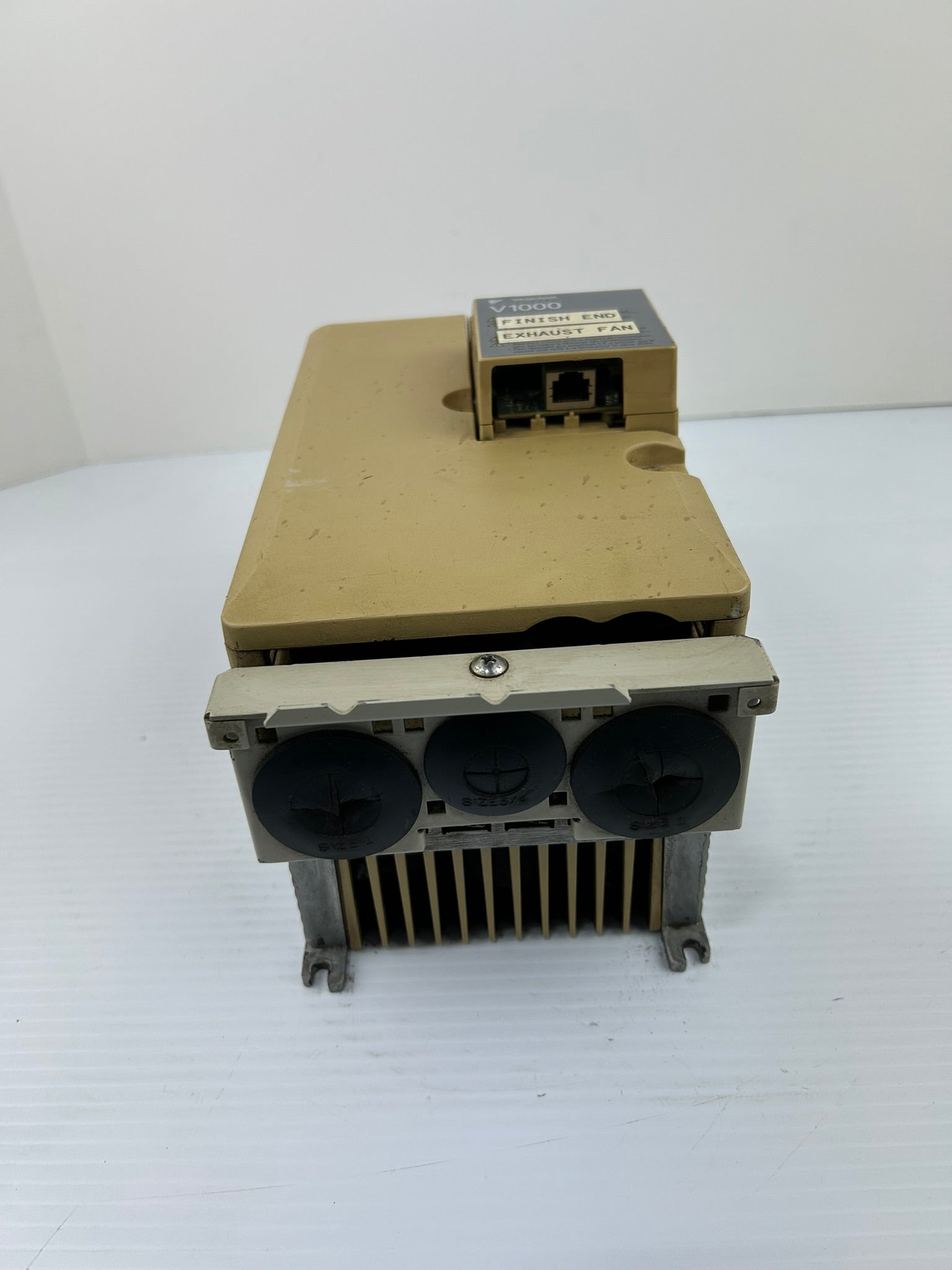 Yaskawa Electric CIMR-VU4A0018FAA V1000 3PH AC Drive Series A Type 1 Enclosure