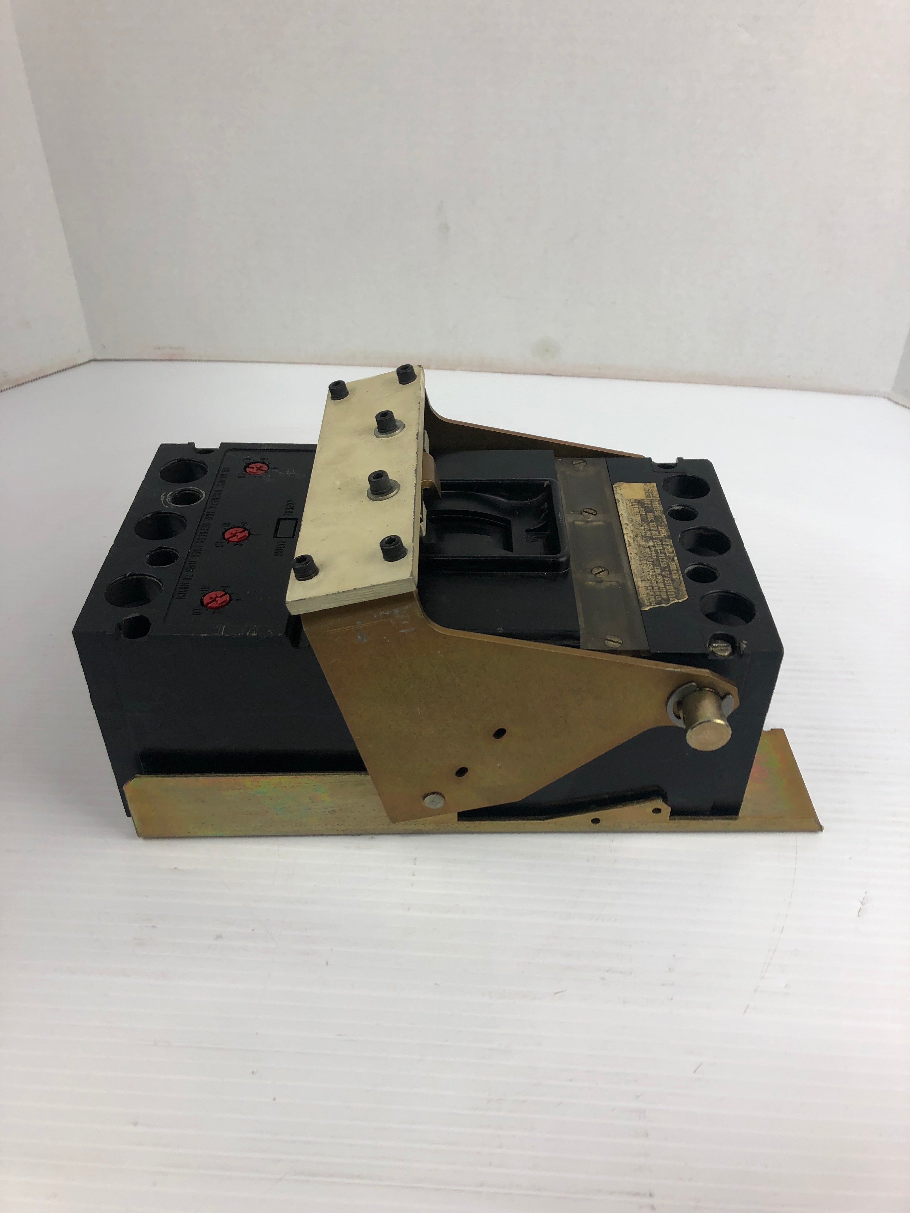 Westinghouse JA3225S Circuit Breaker 657D791G 225A 3 Pole 600VAC