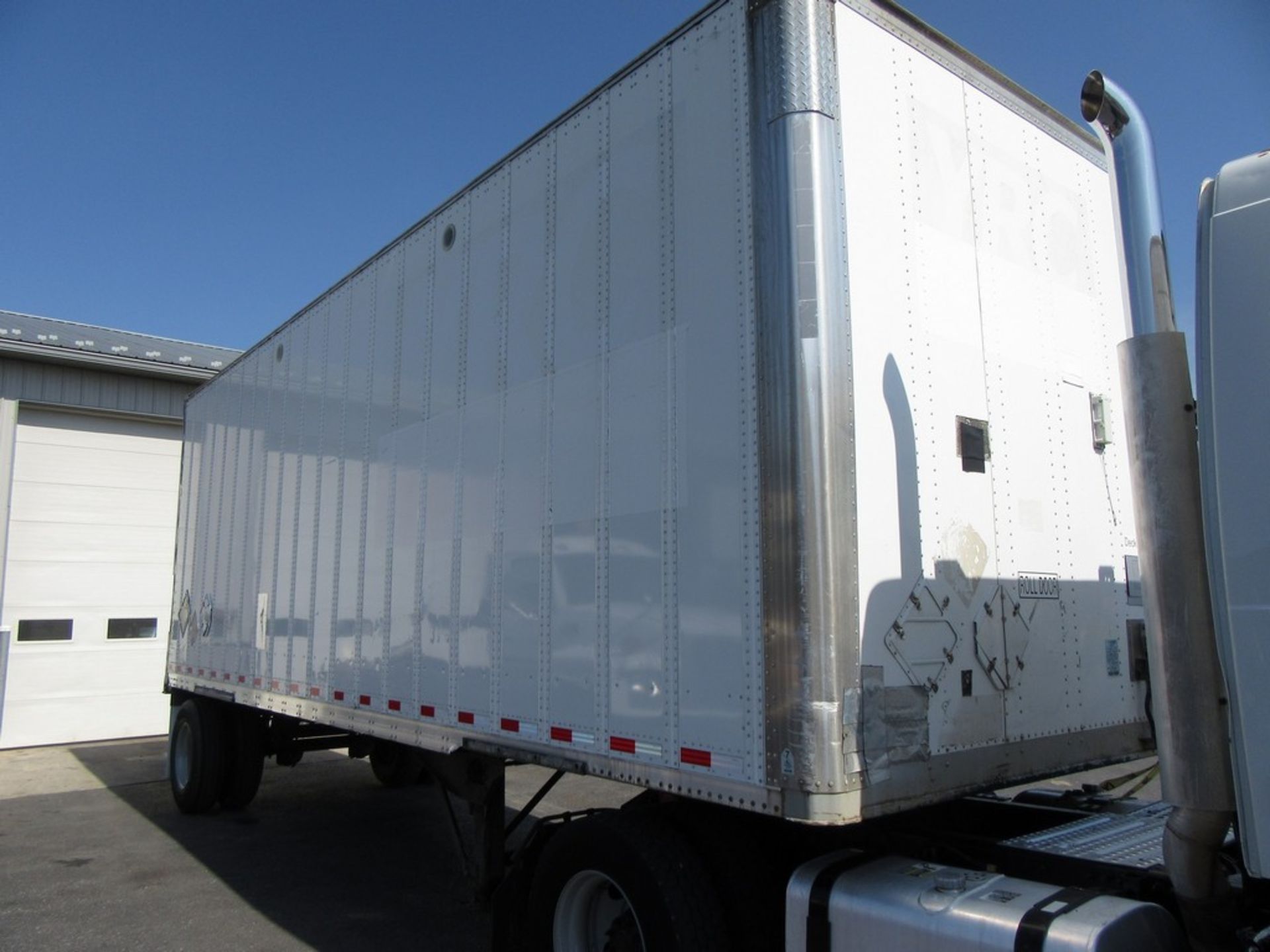 2015 Stoughton Pup Dry Van Semi Trailer 28' Spring / Roll Up 1DW1A2810FS620445
