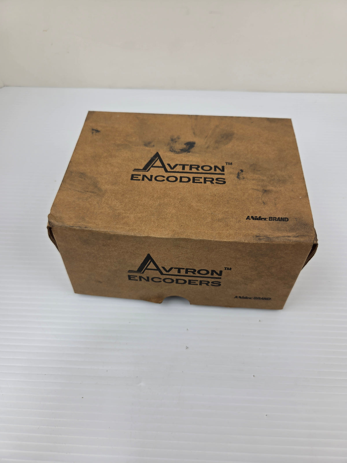 Avtron HS25A Hollow Shaft Incremental Rotary Encoder 28V Nidec HS25AY1CWE0DA905