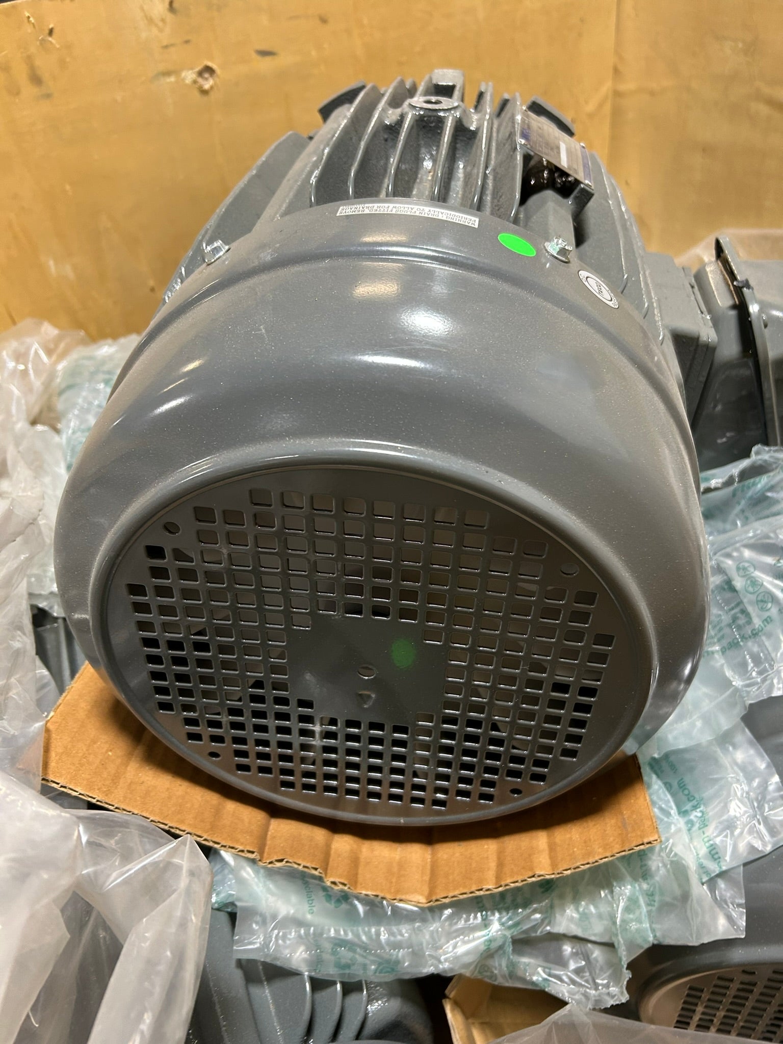 TECO AEEAKB-CAK 3 Phase Induction Motor 4 Pole 15 HP 11 KW 60 Hz 1770 RPM