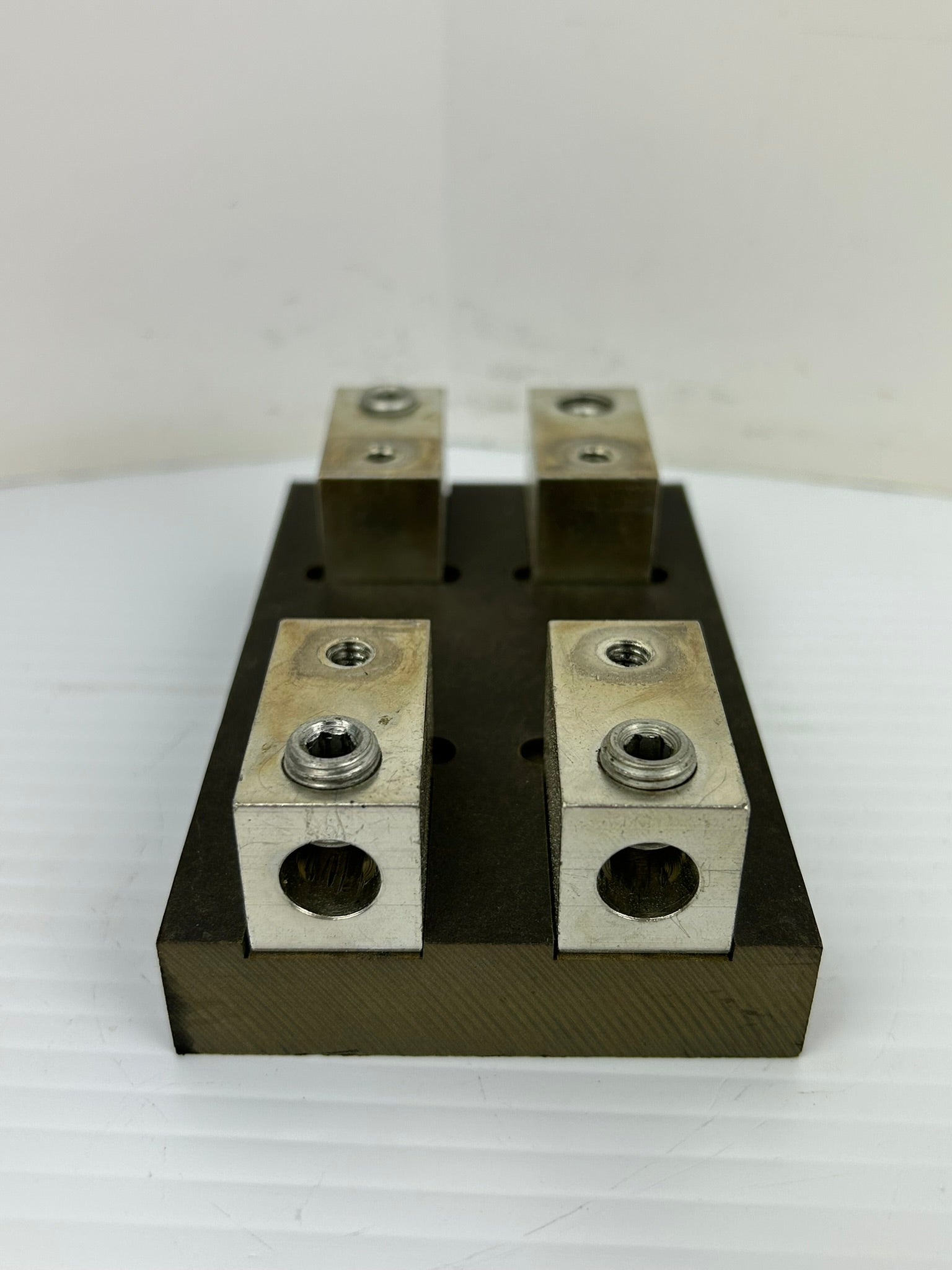 Gould Shawmut 61032T Fuse Block 600V 100A