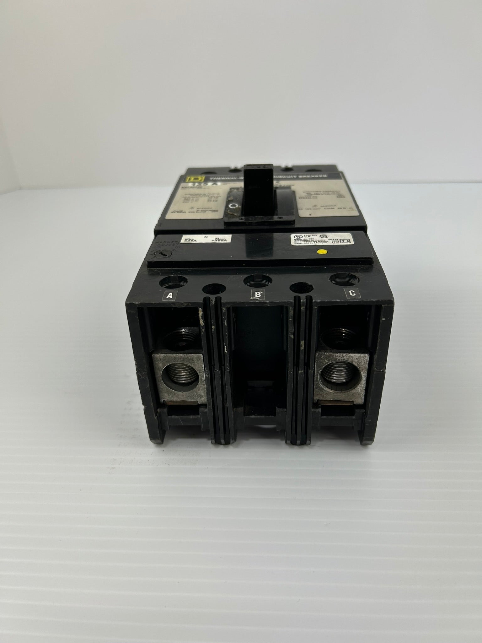 Square D KAL26125 Circuit Breaker 125A KA 186 600VAC 250VDC
