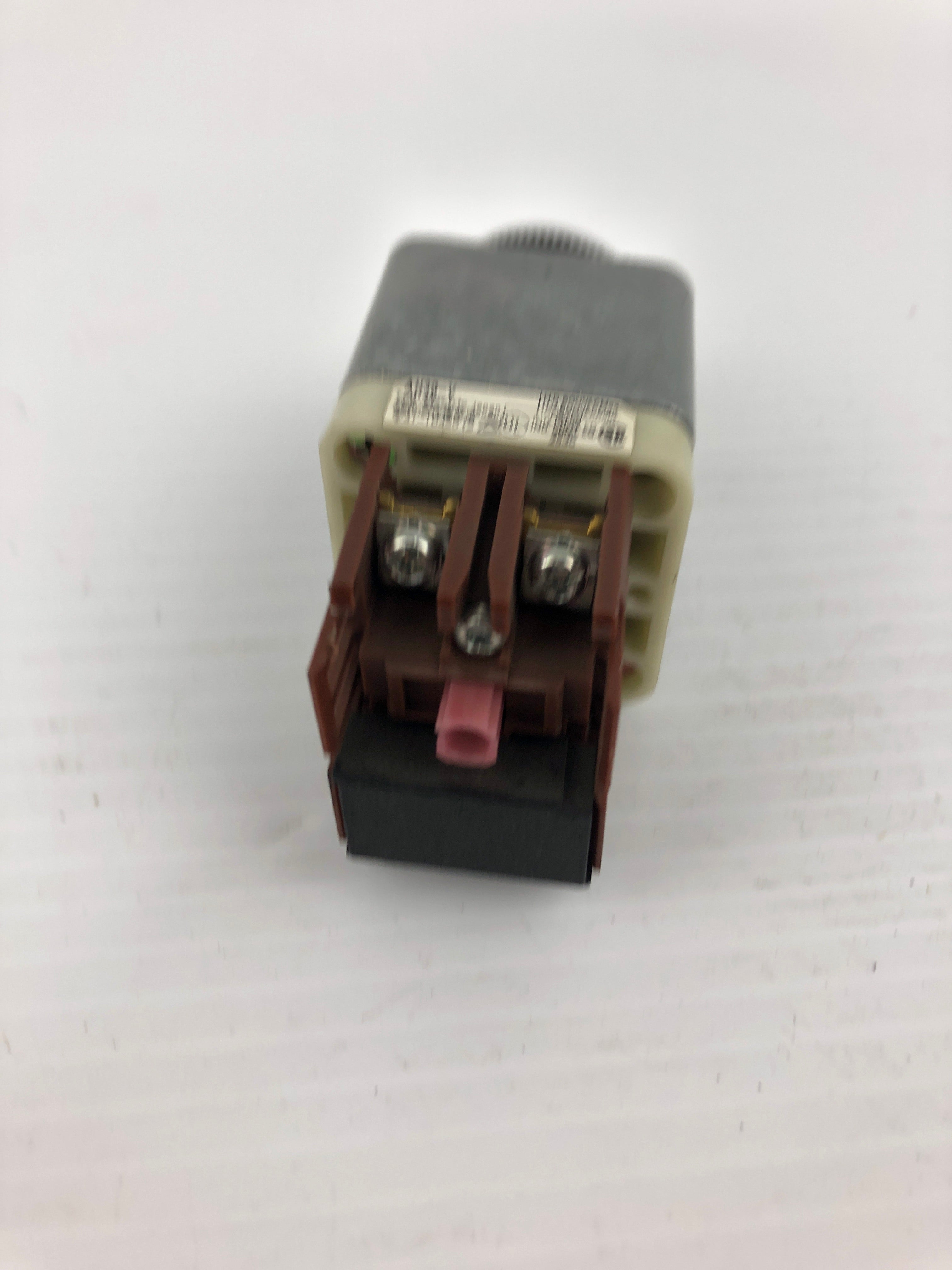 Fuji Electric AH30-V Push Button - Missing Top Cover