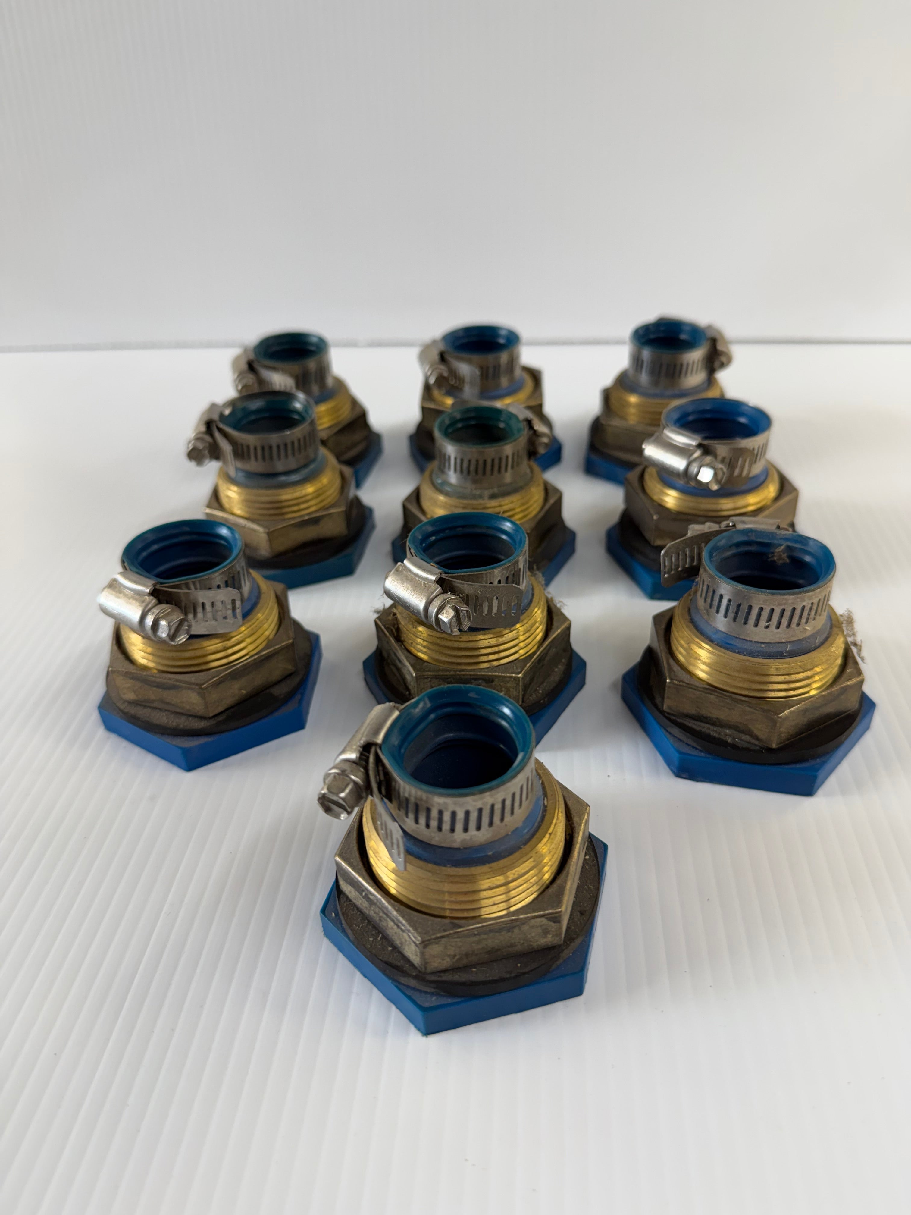 Lot of 10 Total Containment 1” Fittings UB0075