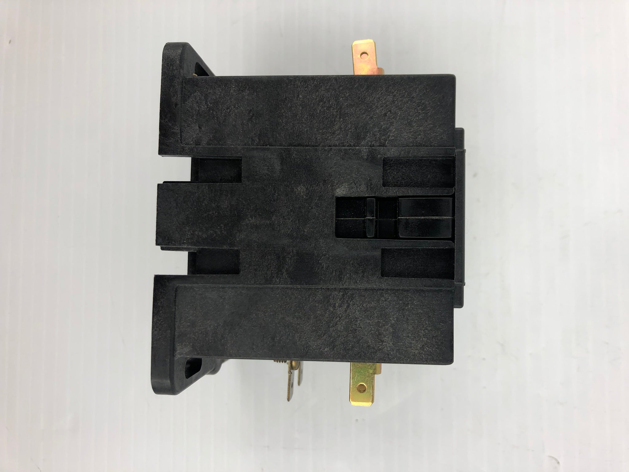 Square D 8910DPA24V02 Contactor Open Type 25A 600V 4 Pole Series A