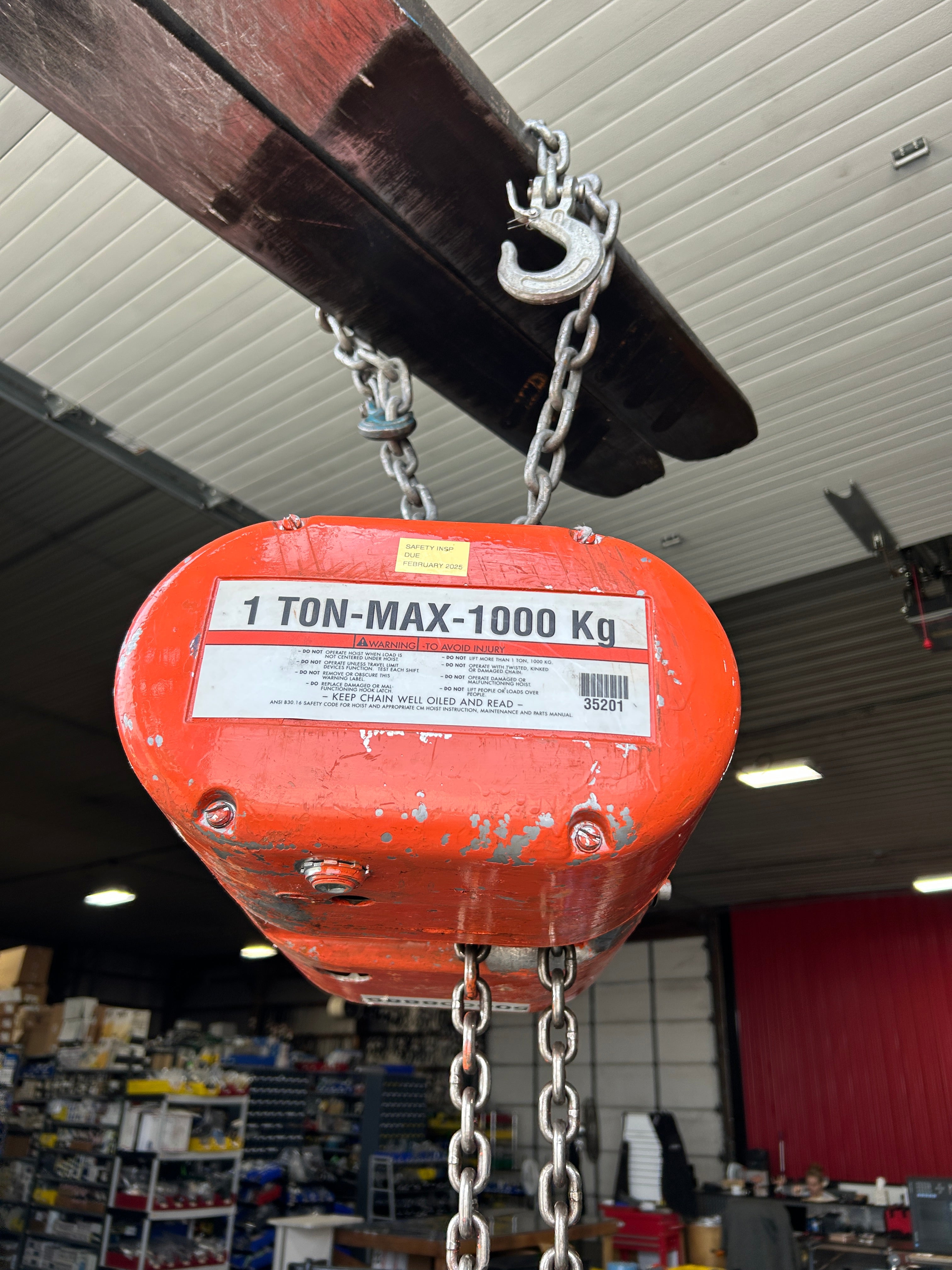 CM Lodestar L2 Chain Hoist 1 Ton 16/5FPM 1/.33HP 2.4/2.5A 1000kg 460V 3PH 60 Hz
