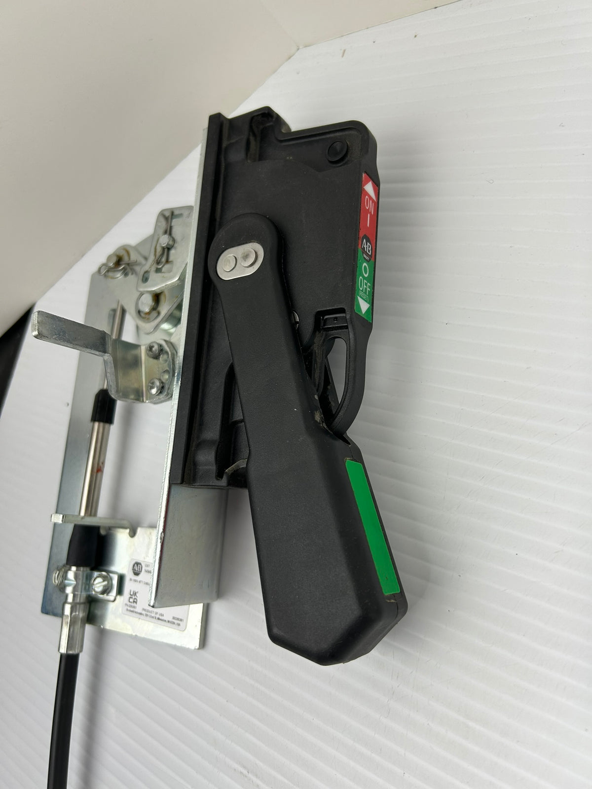 Allen-Bradley 1494U-D60 Disconnect Switch Cable Mechanism 1494U-C314 Series A