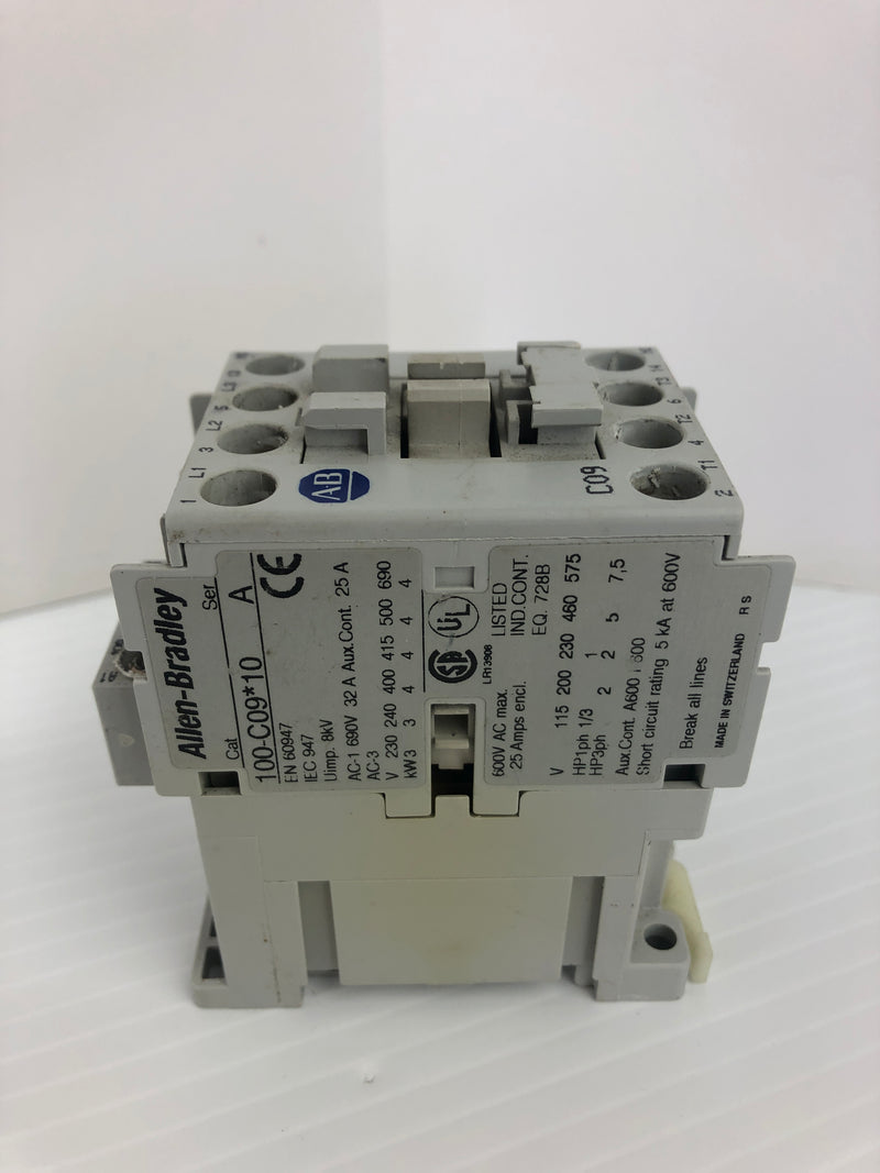 Allen-Bradley 100-C09*10 Contactor Ser. A 690V 32A 3PH 8kV