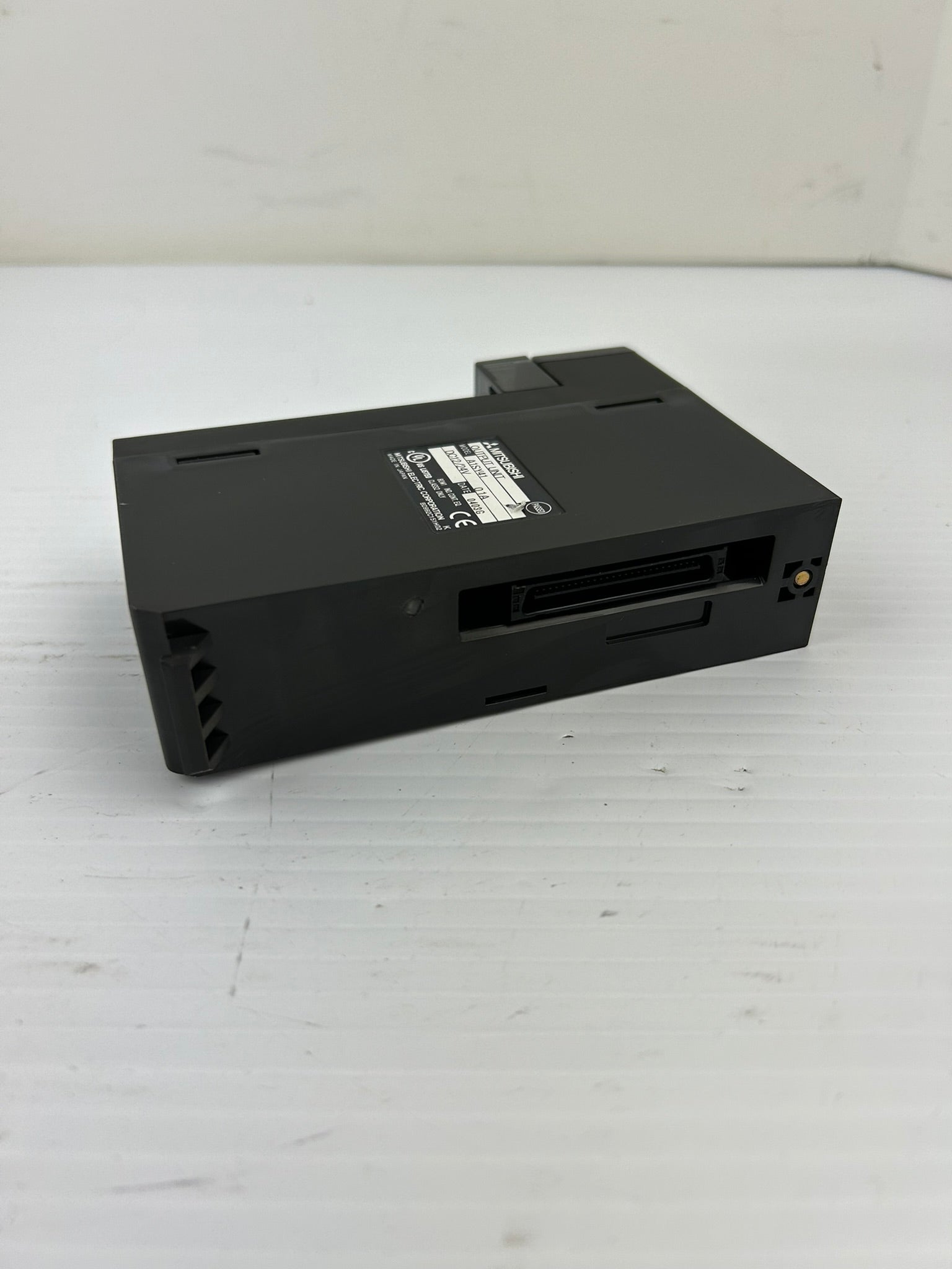 Mitsubishi A1SY41 Output Unit PLC Module 12/24VDC 0.1A