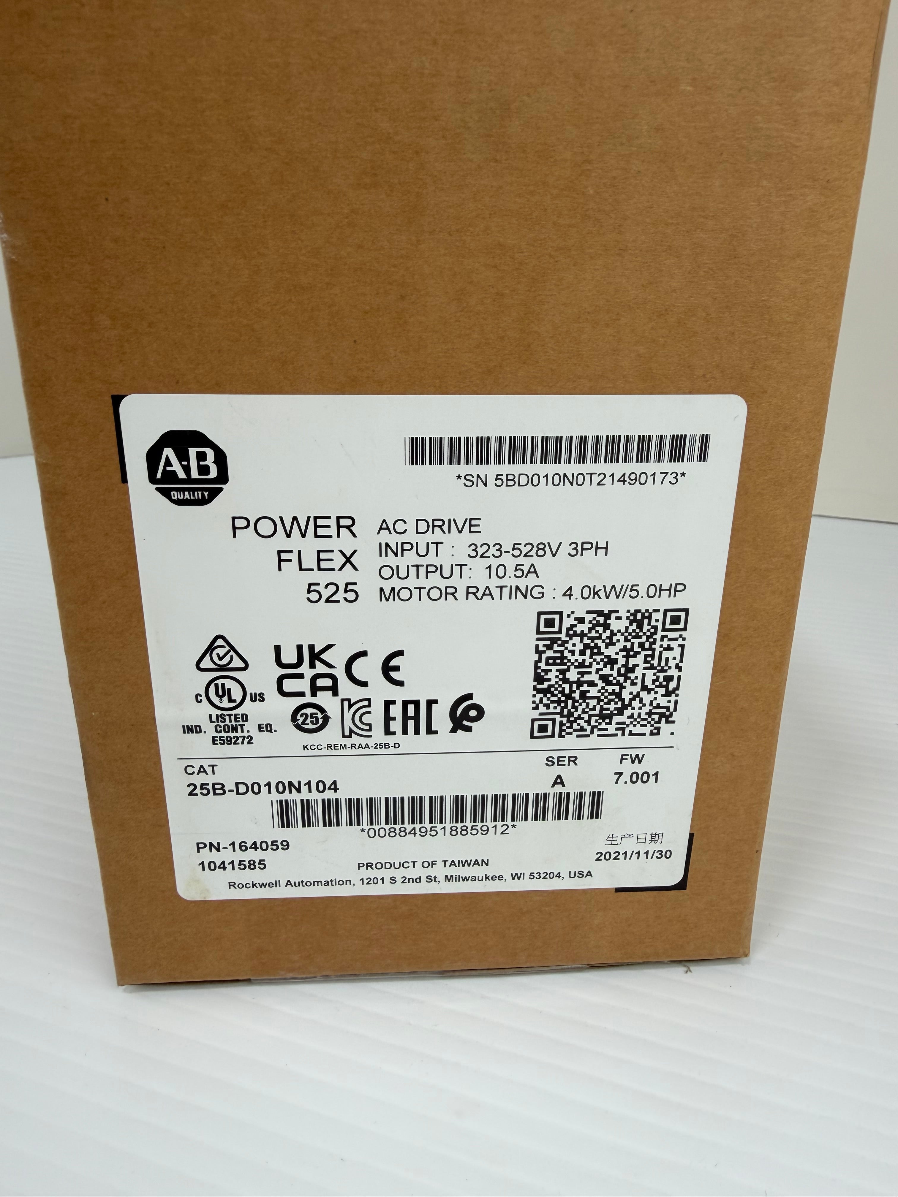 Allen Bradley Power Flex 525 AC Drive 25B-D010N104 10.5 Amp 323-528V