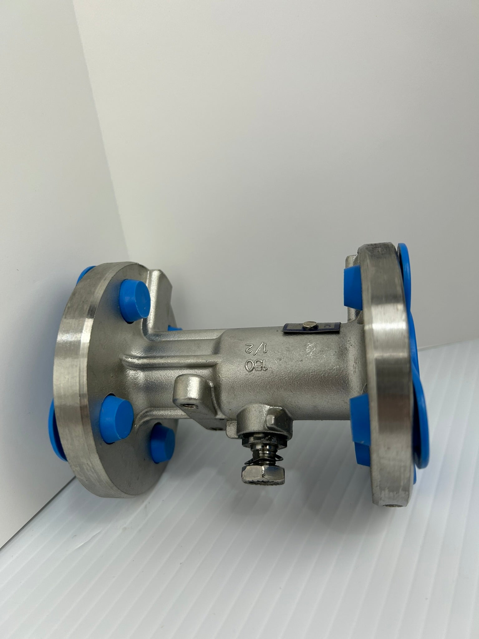 Apollo 87-103-02 Conbraco Flange Valve CF8M RTFE 1/2"