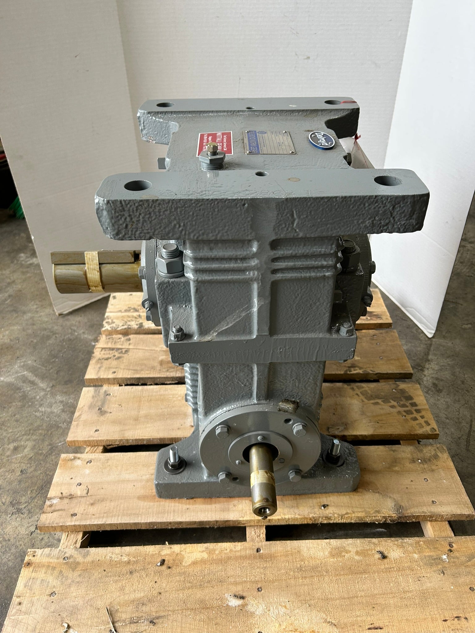 Delroyd E70-S25 Worm Gear Speed Reducer 29.2 HP 8 4/12 to 1 Ratio 1 SF 210 RPM
