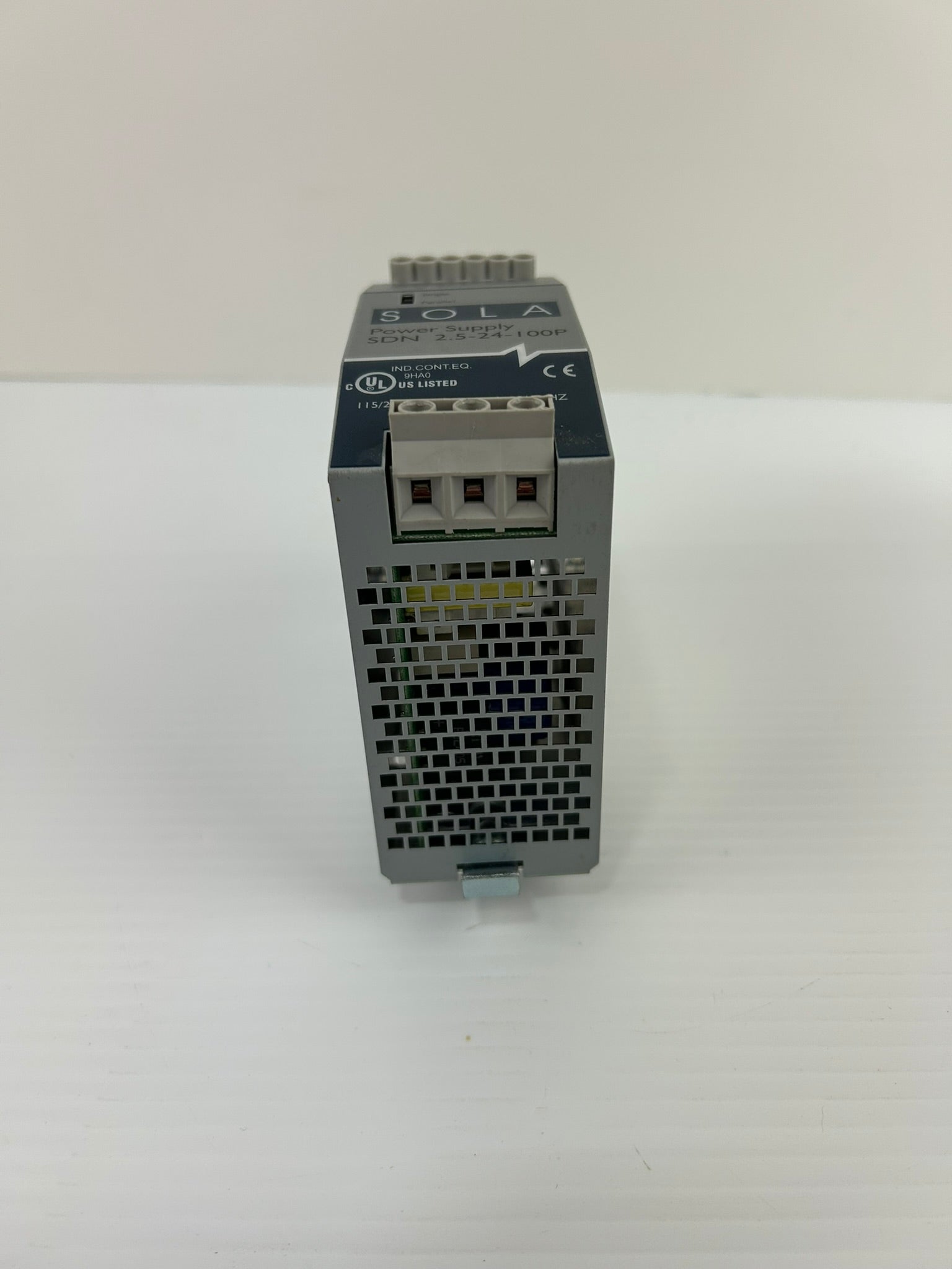Emerson SOLA SDN 2.5-24-100P Power Supply 2.5A 24VDC