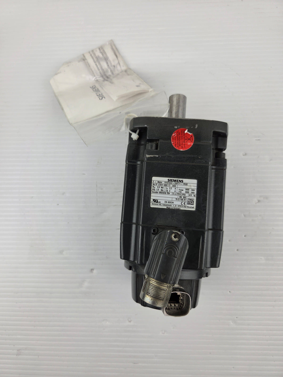 Siemens 1FK7042-2AF71-1RG0 SIMOTICS 3PH Servo Motor 270V 3000/9000 RPM
