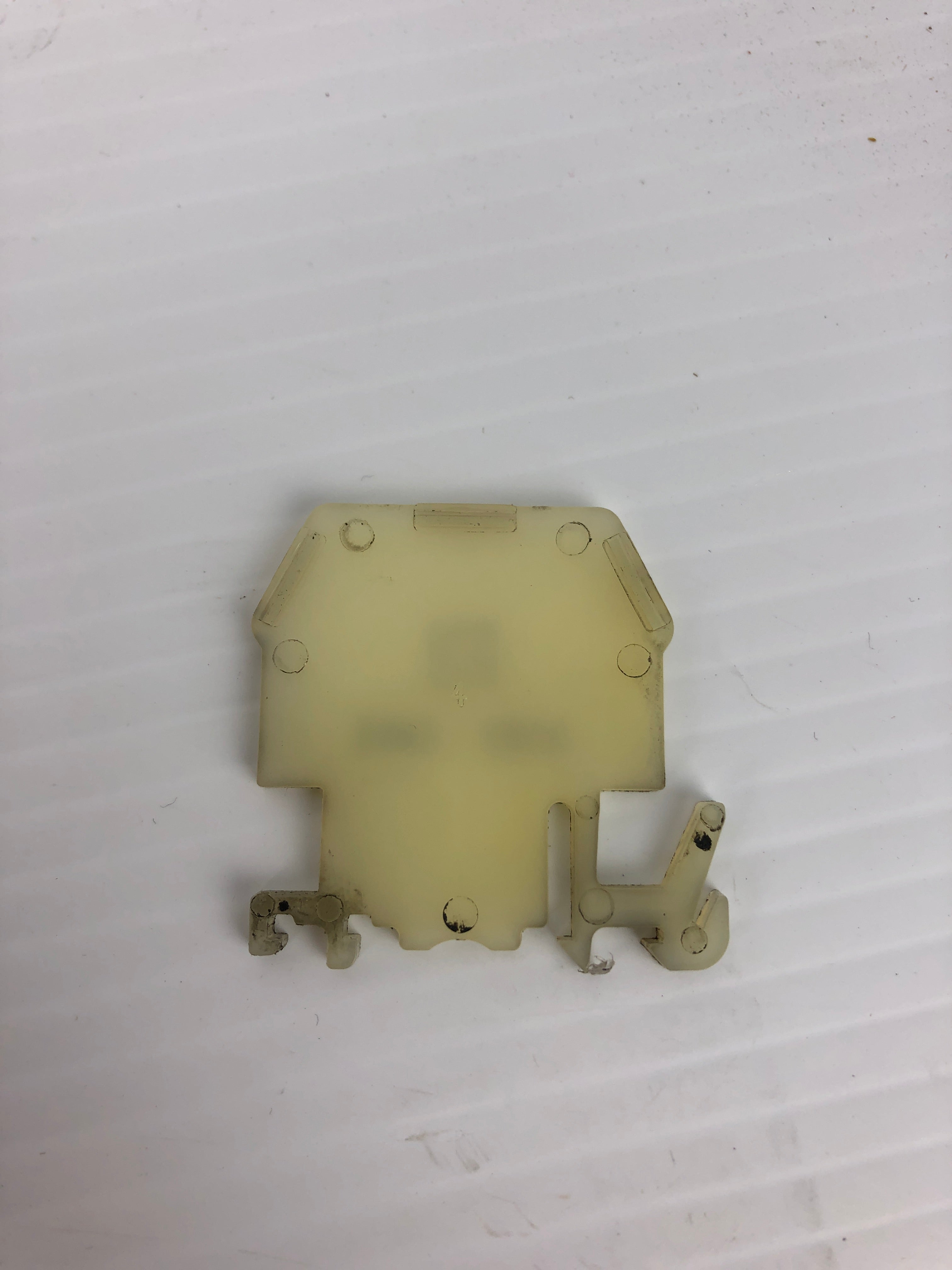 Square D 9080 GM6B Terminal Block End Barrier - Lot of 9