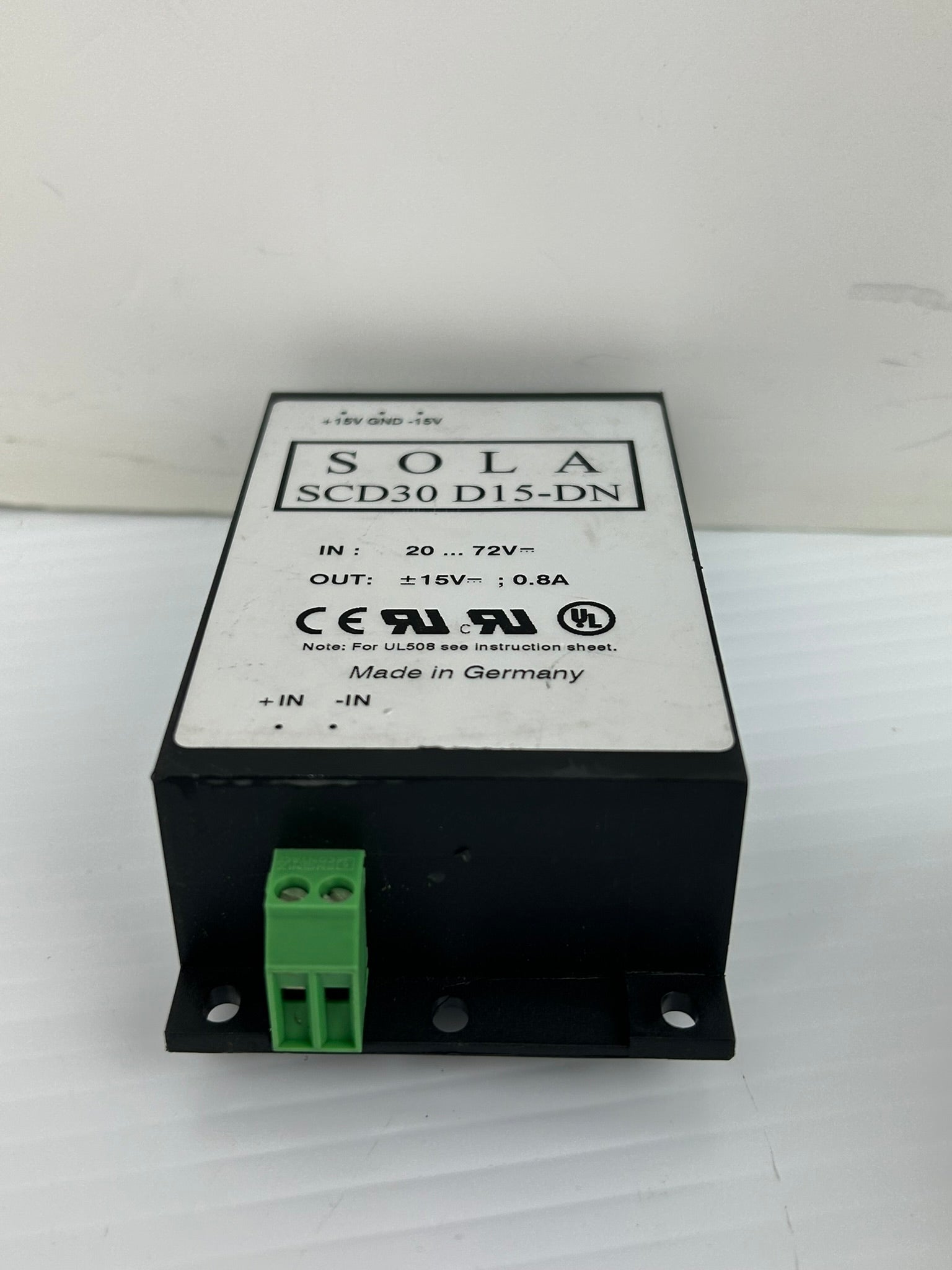 Sola SCD30 D15-DN Power Supply 20...72V