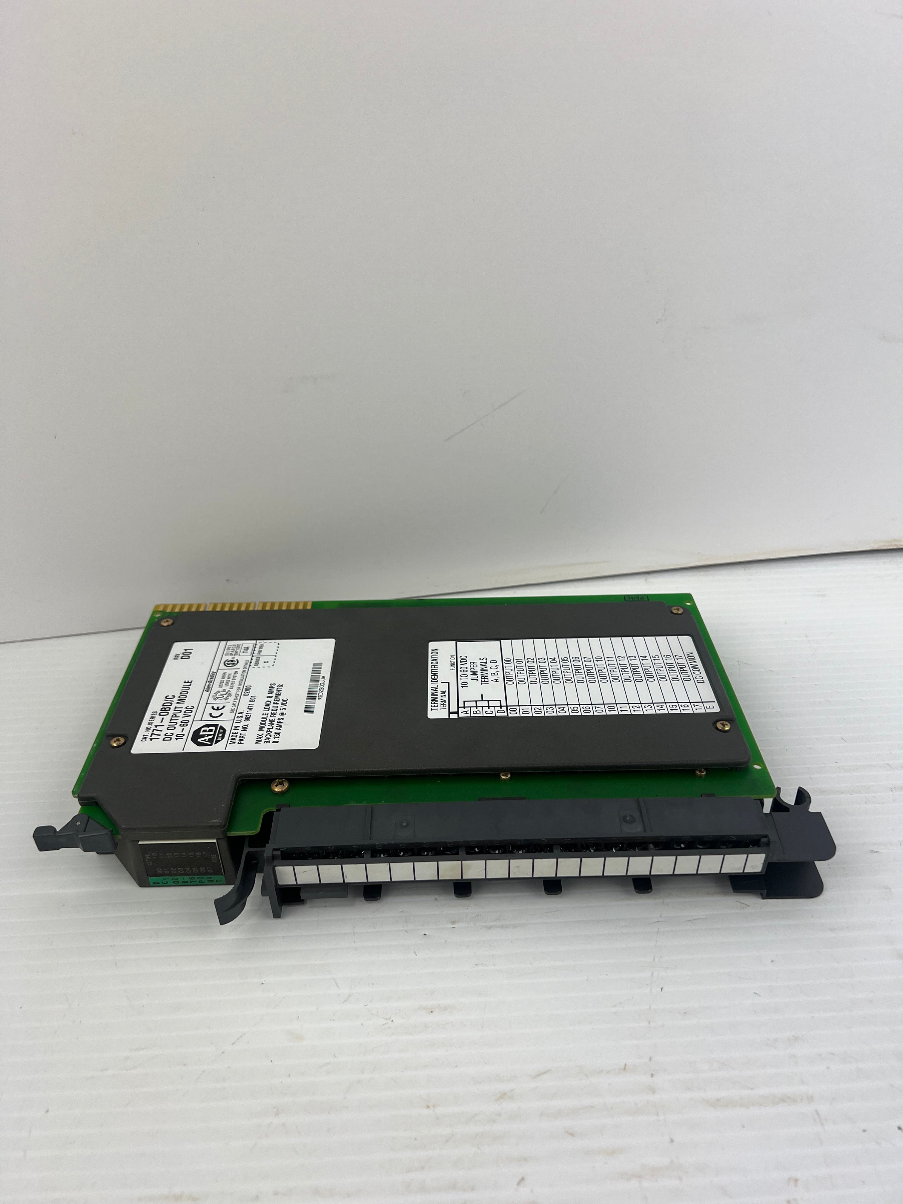 Allen-Bradley 1771-OBD/C DC Output Module Rev. D01 10-60VDC
