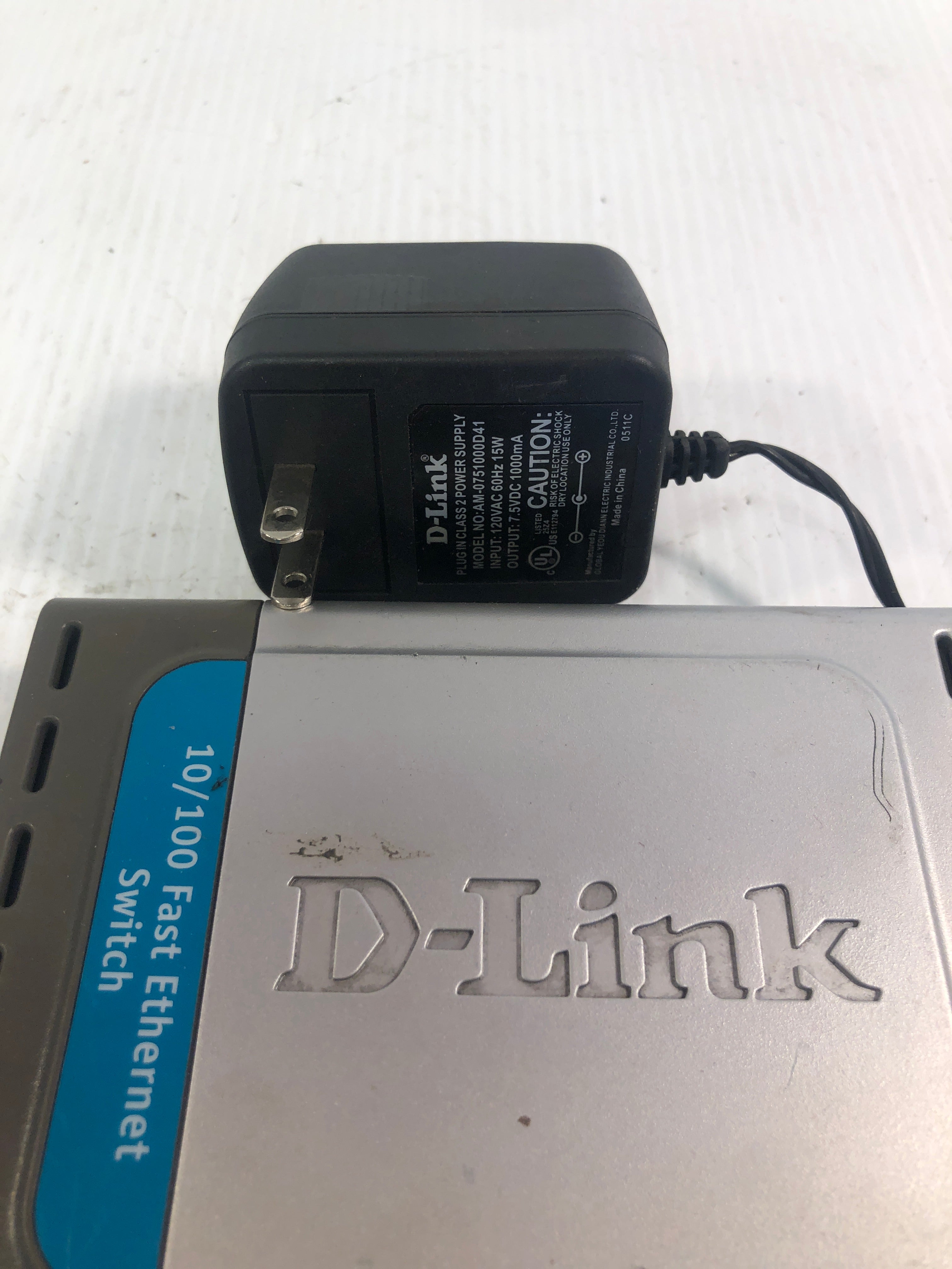 D-Link DSS-5+ Ethernet Switch 10/100