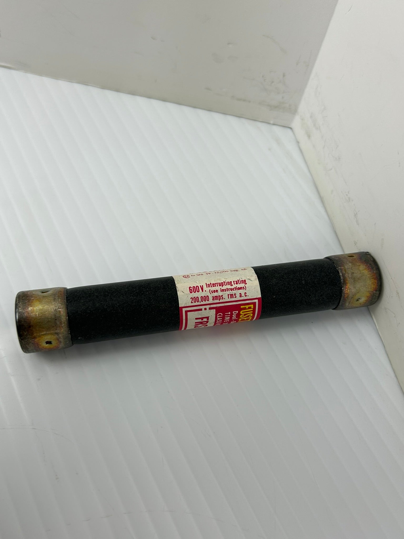 Bussmann FRS15 Fusetron Dual Element Time Delay Fuse 600V 15A - Lot of 4