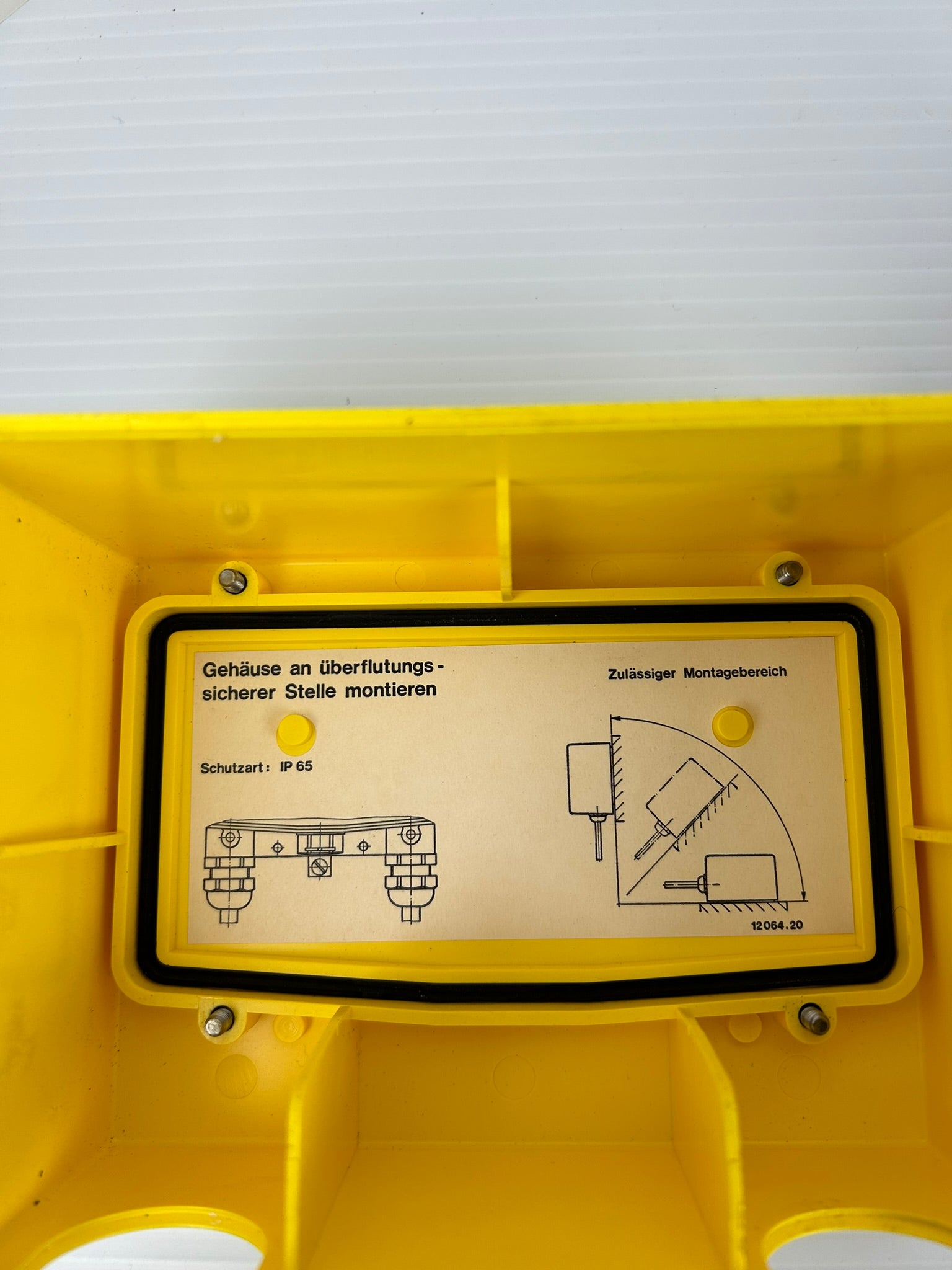 Vega Bedieneinsatz Operating Unit IP 65 4-20mA 12-36VDC With Cover and Hardware