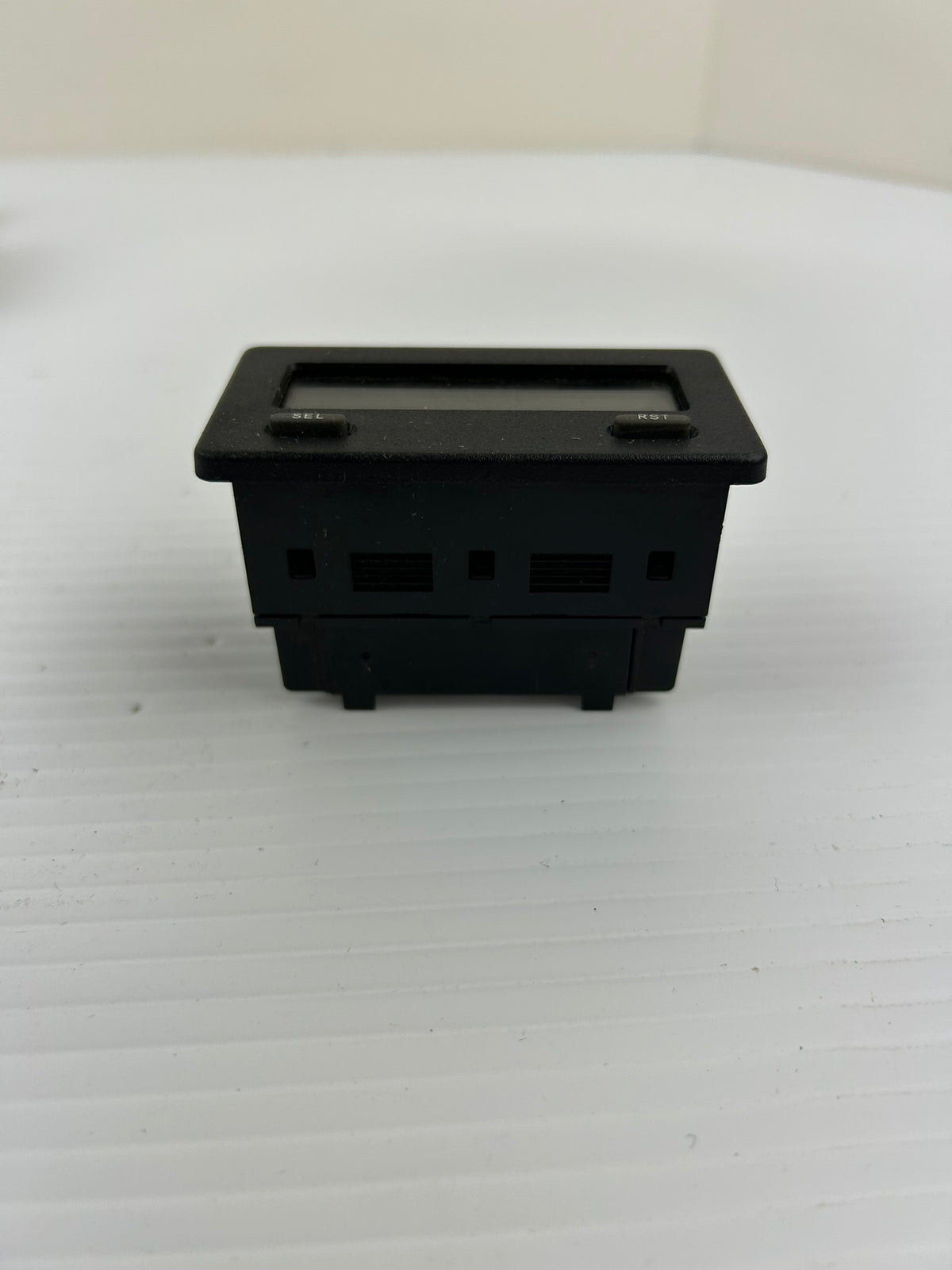 Red Lion CUB5 Dual Counter Rate Indicator 8 Digit Panel Meter 9-28VDC CUB5B000