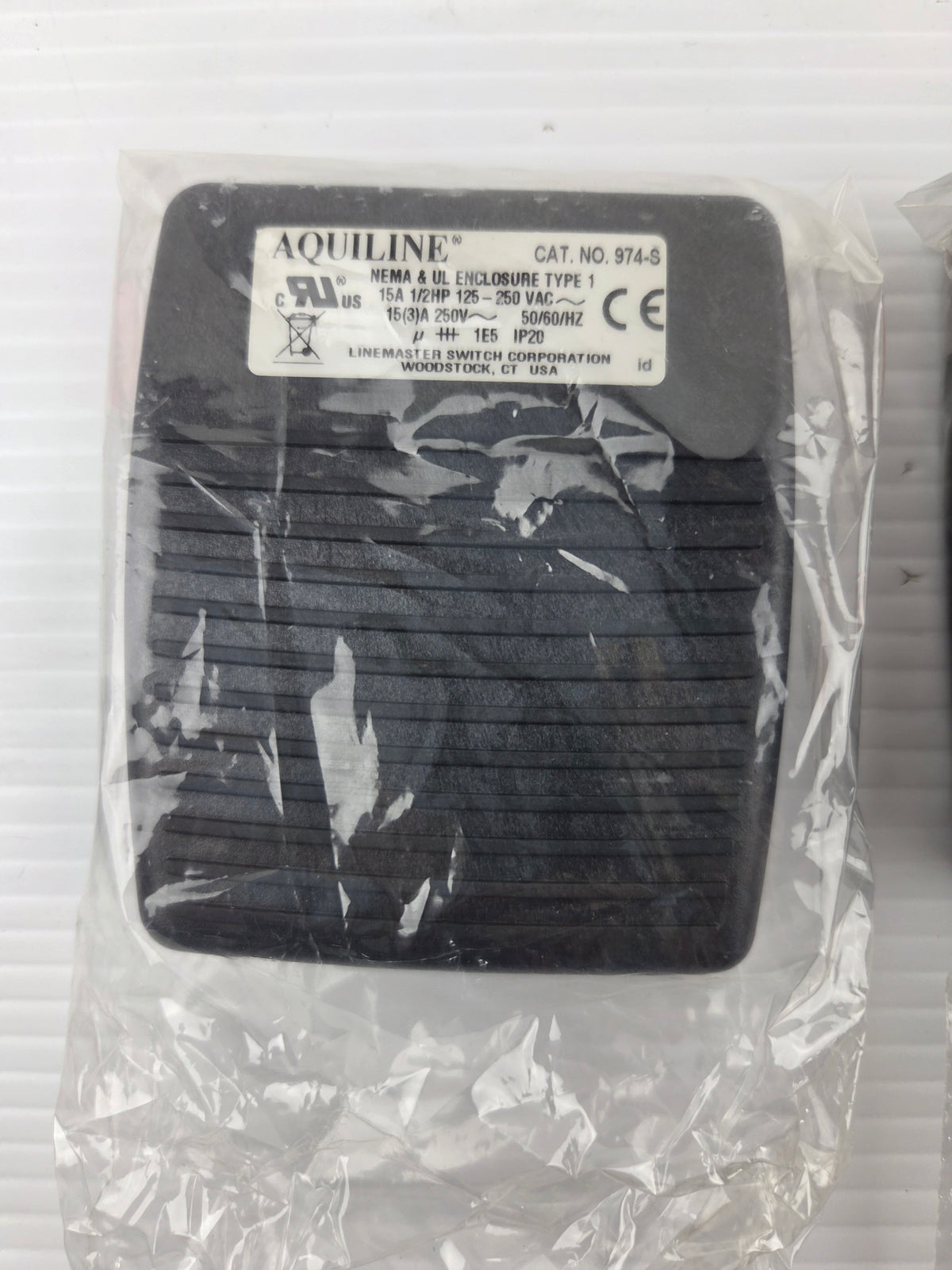 Linemaster Aquiline 974-S DPDT Momentary Foot Switch 15A 250VAC