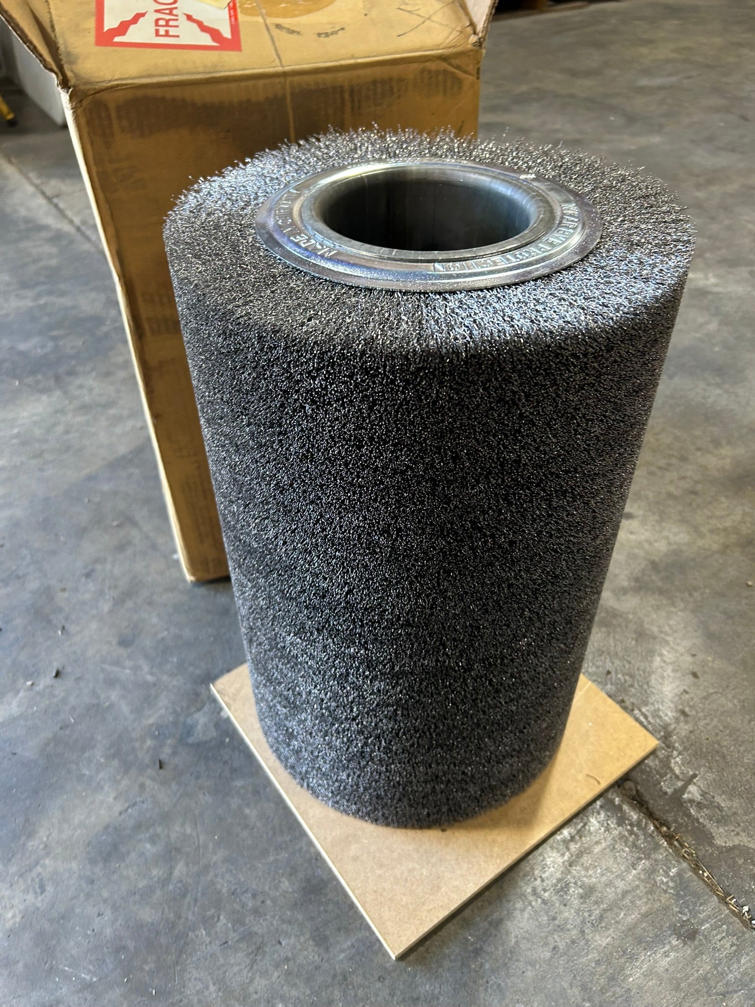 Kent 388.27K.45 Wide Face Deburring Brush 12"x18" .014" 6123486-RSA-L 30104