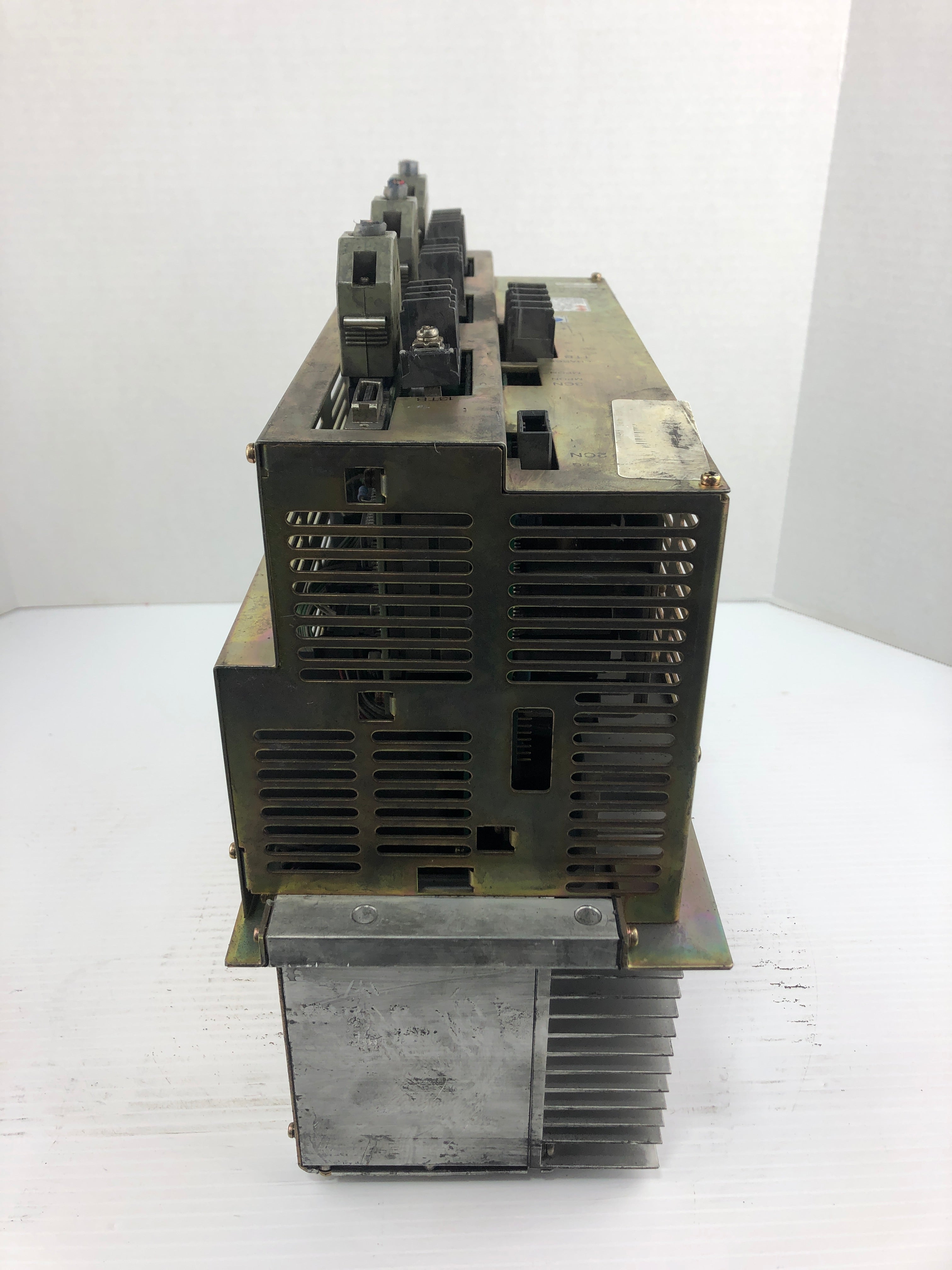 Yaskawa Electric CACR-IR Servopack Controller R10697-894-2 D0045A536010002
