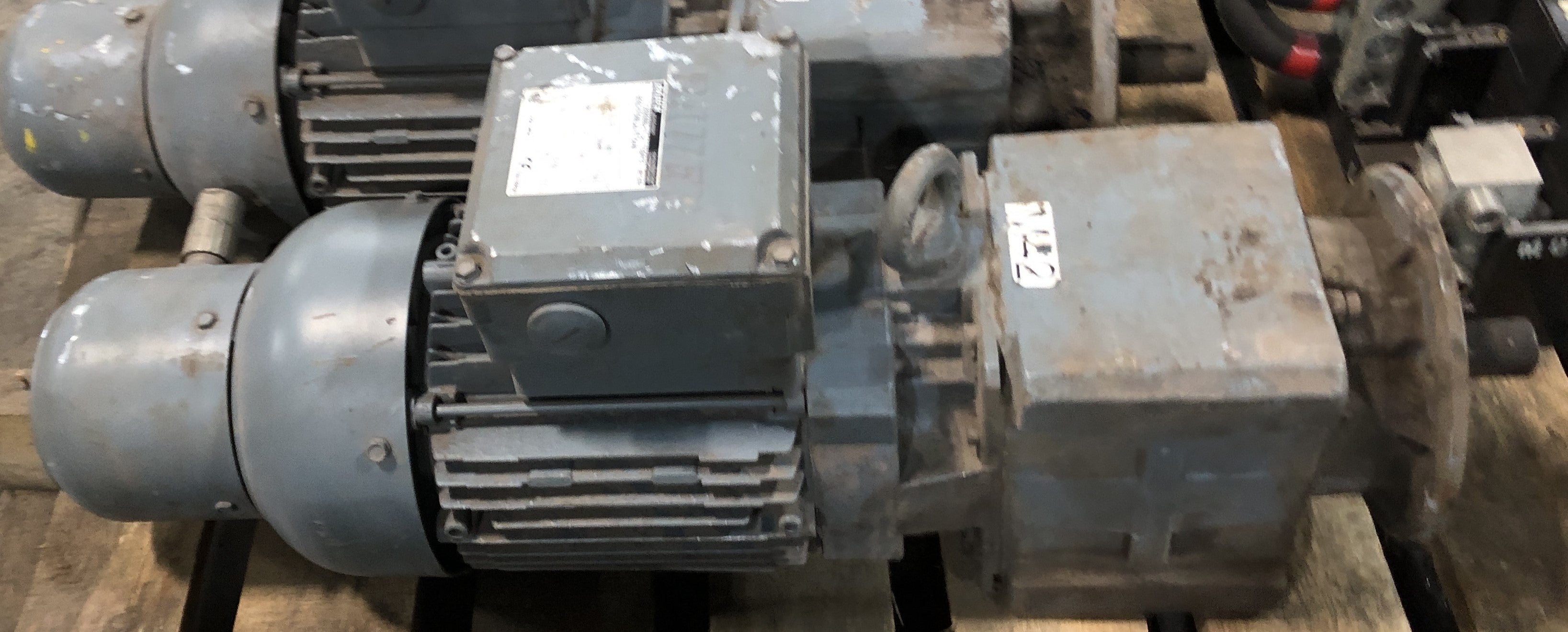 Bauer 25283059-15 Geared Motor BG20-37/D09LA4-TF-G/AM 2,2kW 3PH 230/460V