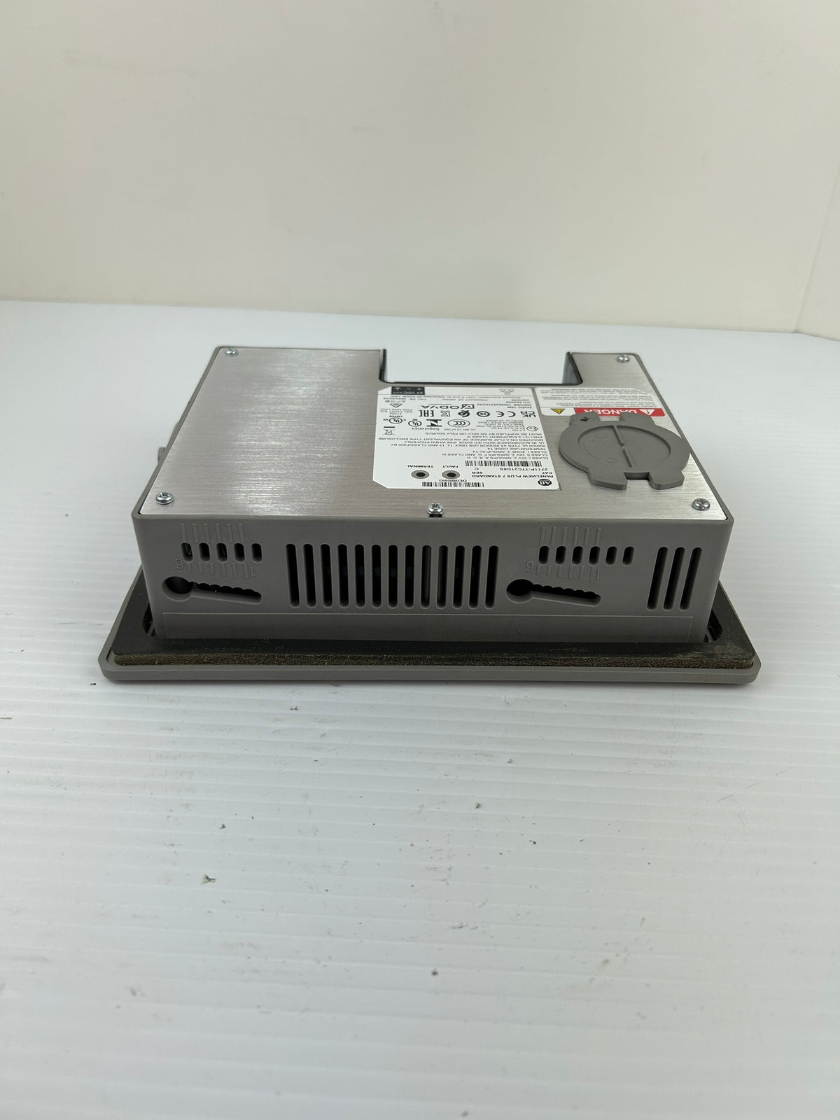 Allen-Bradley PanelView Plus 7 Standard 7" Screen 2711P-T7C21D8S Series C 24VDC