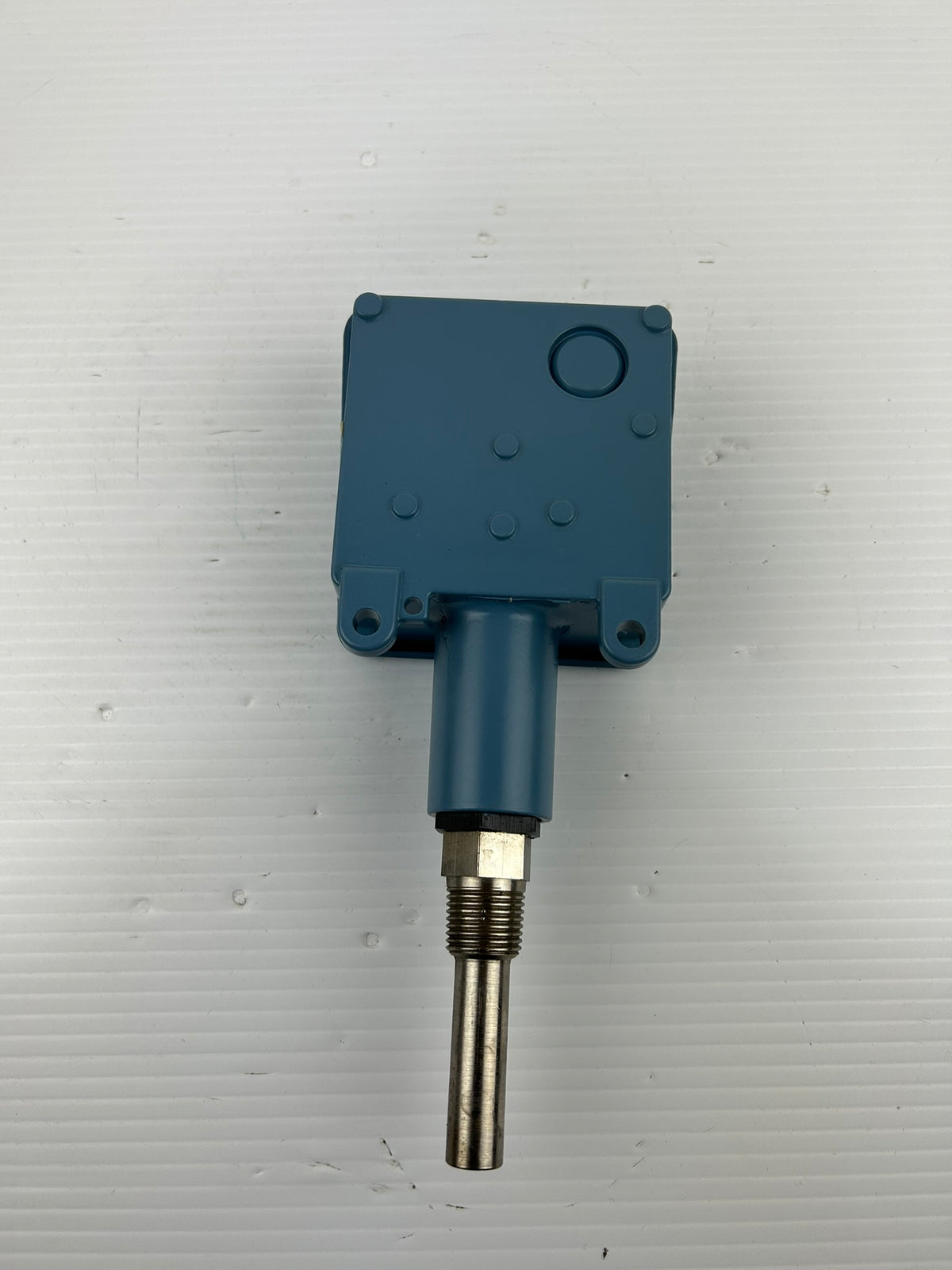 United Electric B100-13944 Temperature Control Switch 15A 250VAC