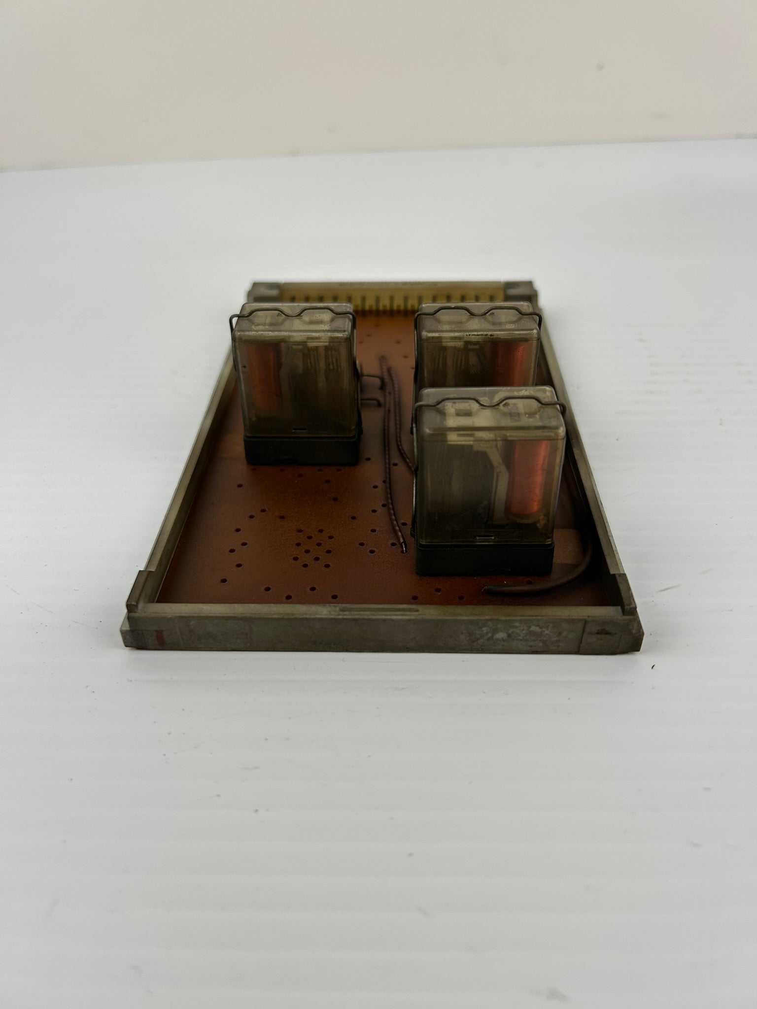 Barmag Electronic Circuit Board E110/00 - 3 Relays - V23154