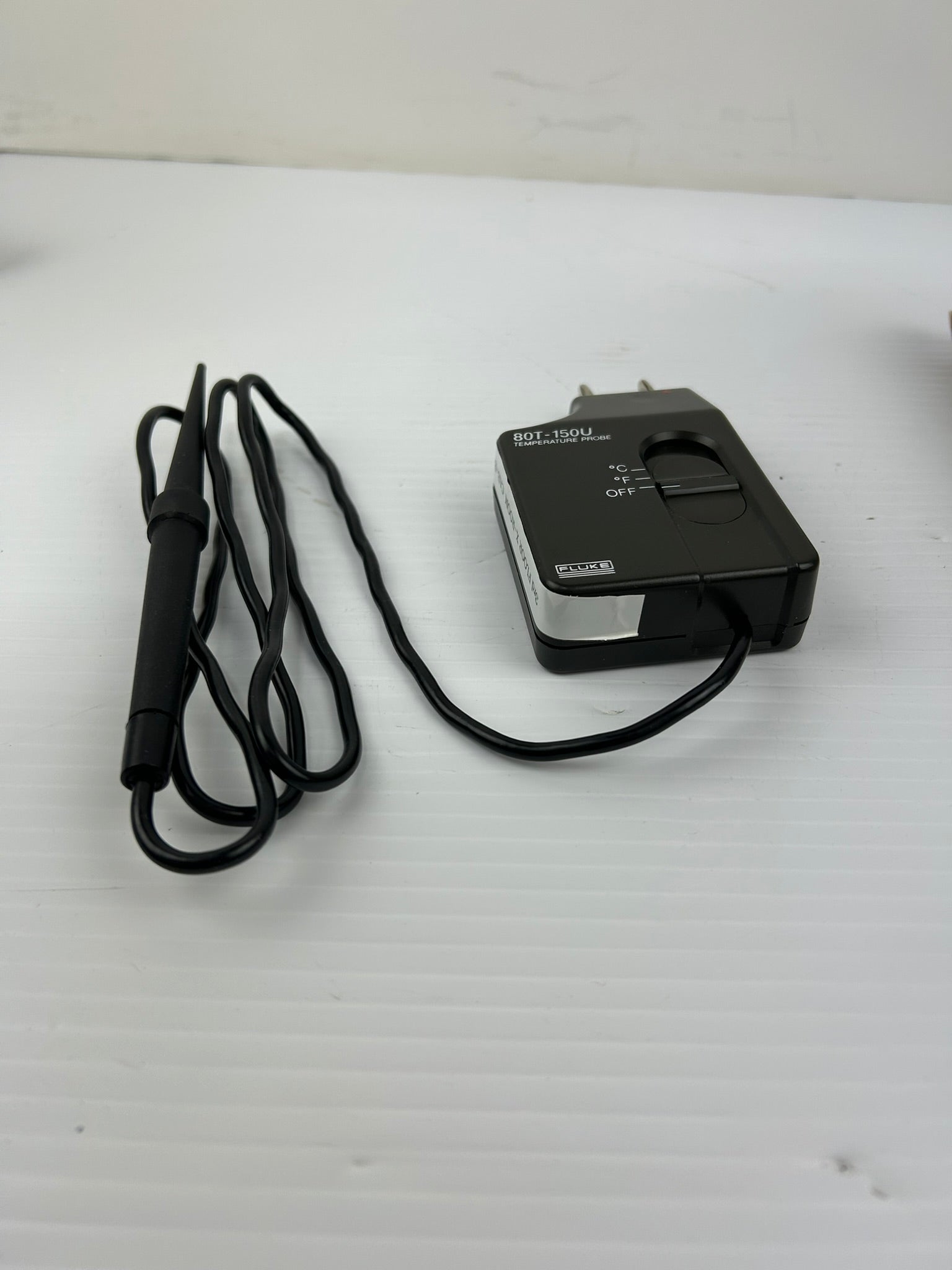 Fluke 80T-150U Universal Temperature Probe